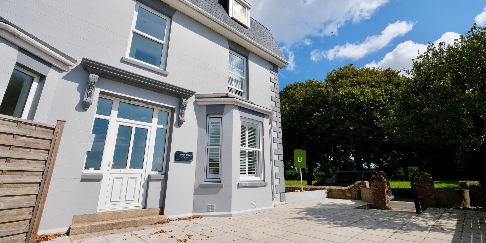 Copper Beech Court Broadlands