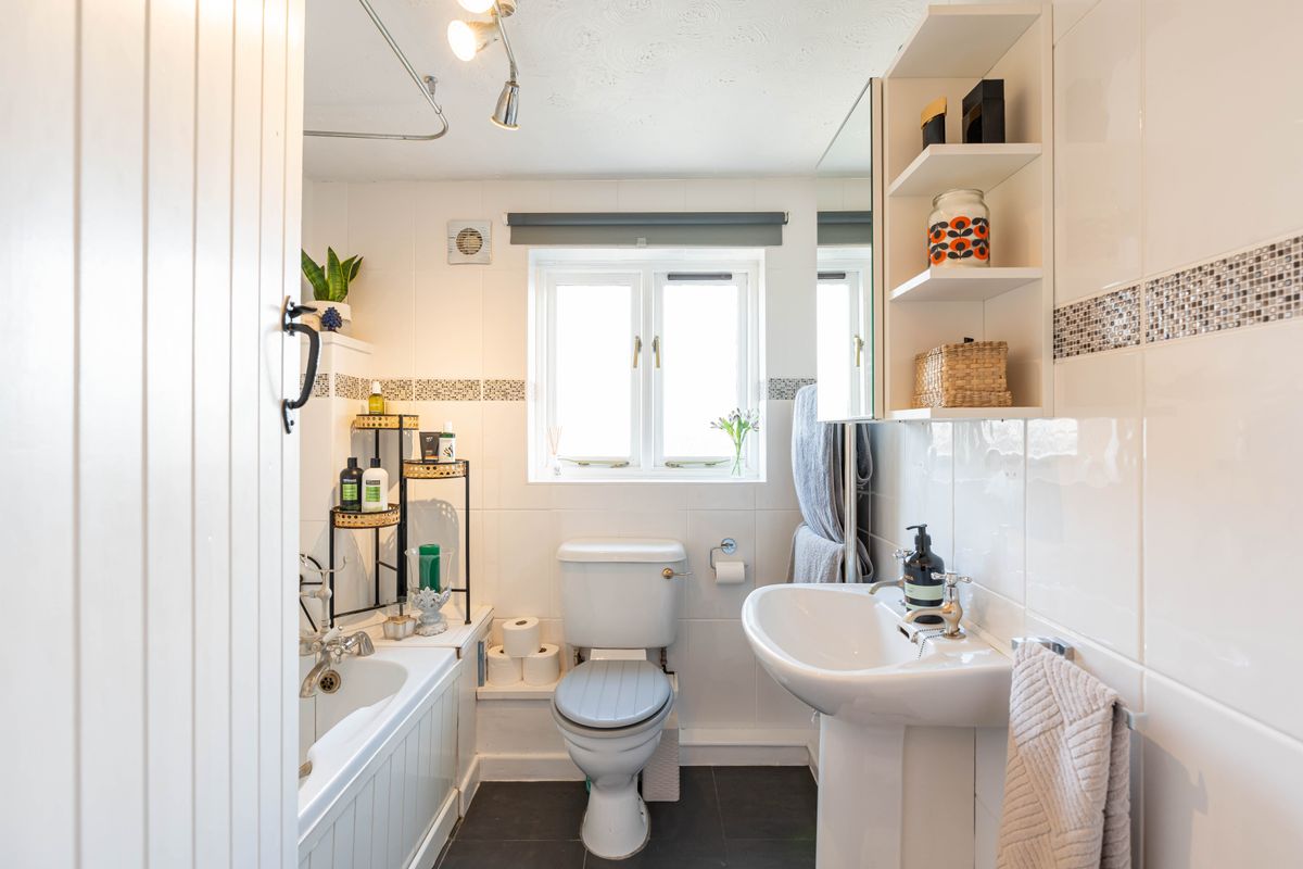 2 bedroom Terraced for sale in Church Lane, Charlton On Otmoor, OX5