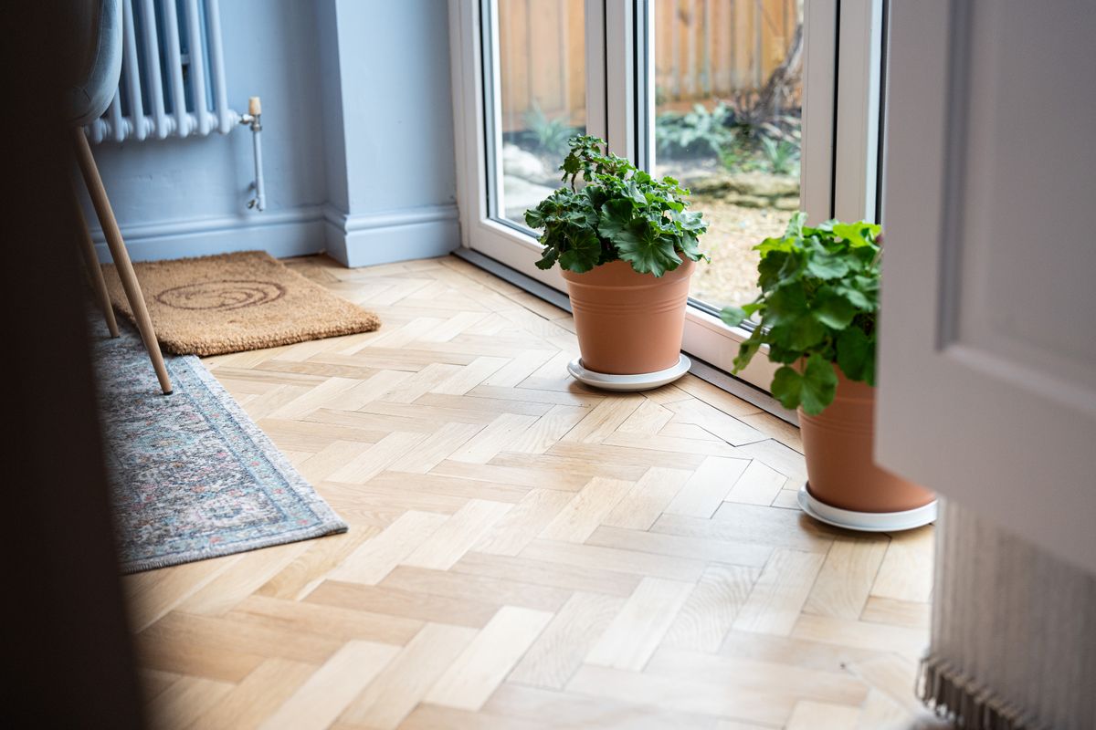 3 bedroom Semidetached for sale in Manor Road, Woodstock, OX20