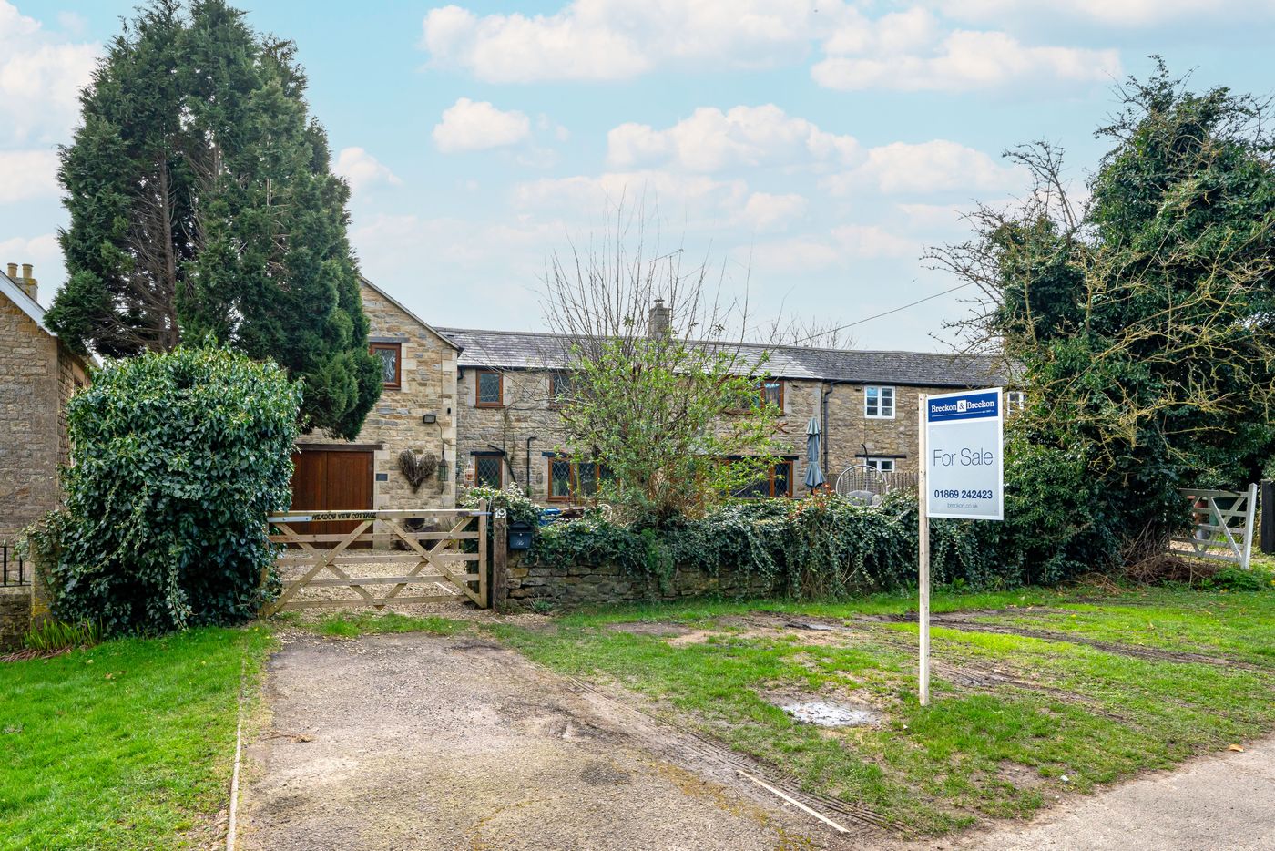 3 bedroom Cottage for sale in Meadow View Cottage Breckon & Breckon