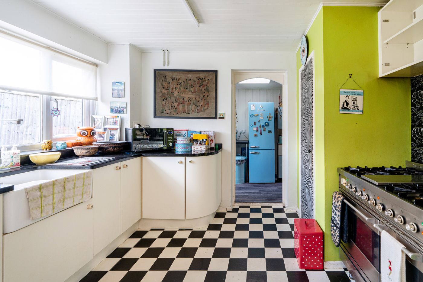 3 bedroom House for sale in Farmers Close, Witney, OX28 Breckon & Breckon