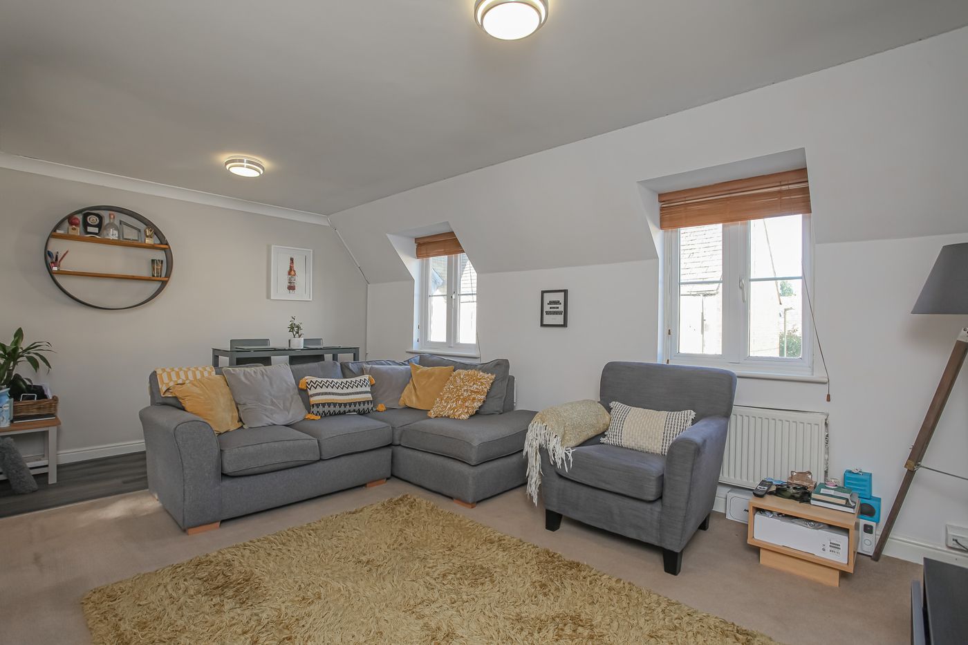 2 bedroom Flat for sale in Northfield Row, Witney, OX28 Breckon & Breckon