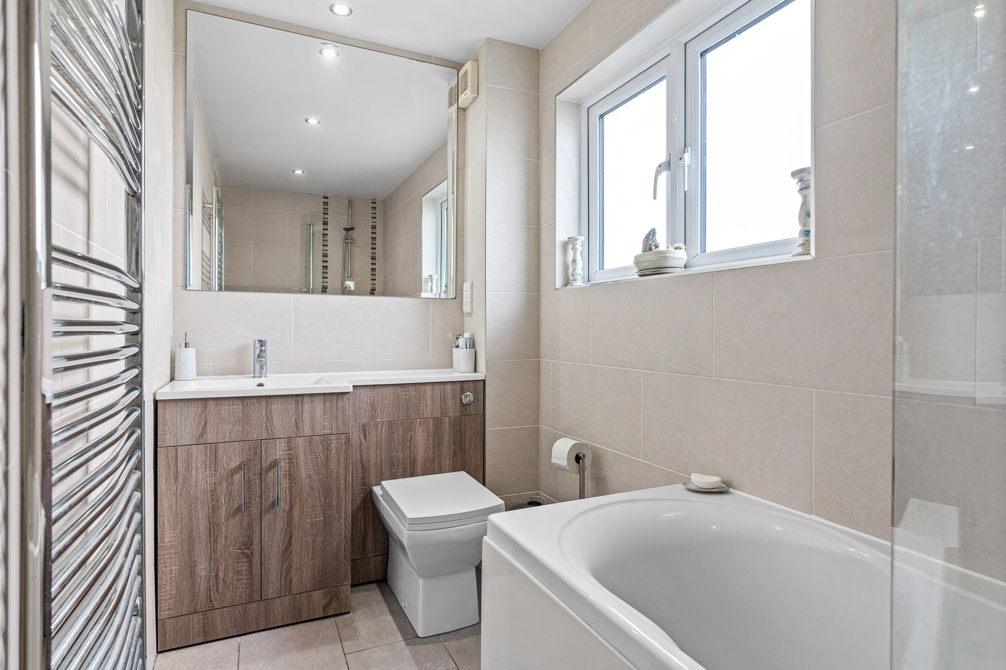 High Oak Road, Ware, SG12 Elliot Heath