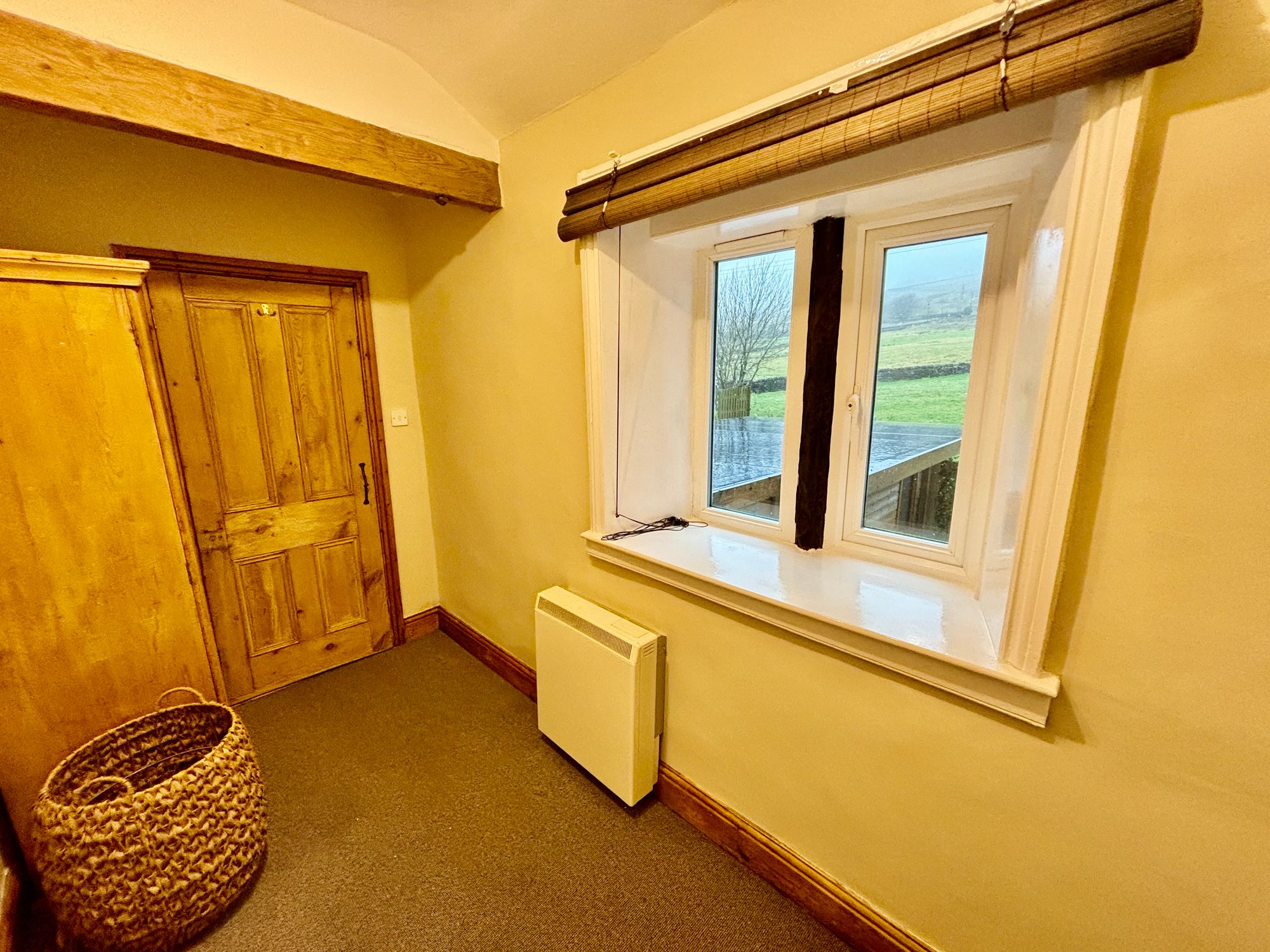 Property details 2 Bedroom Terrace Bradshaw Lane, Halifax, HX2