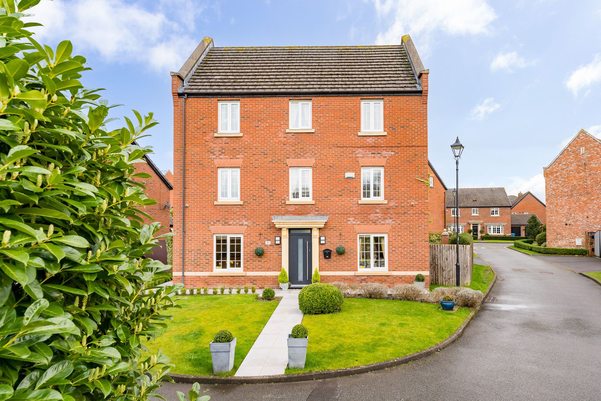 Regency Park, Widnes, WA8 Ashtons Estate Agency