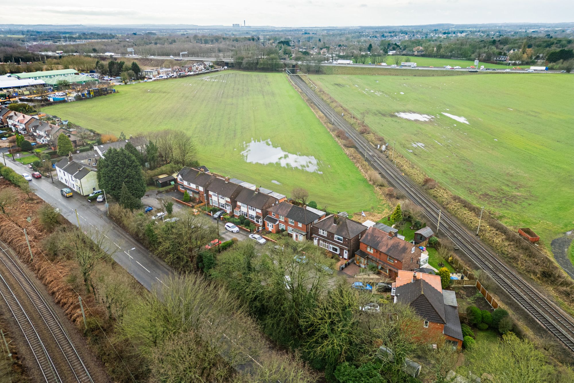 Golborne Dale Road, NewtonLeWillows, WA12 Ashtons Estate Agency