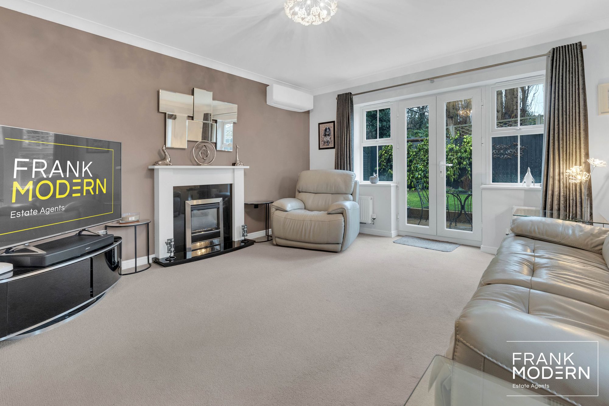 Shackleton Way, Yaxley, PE7 Frank Modern