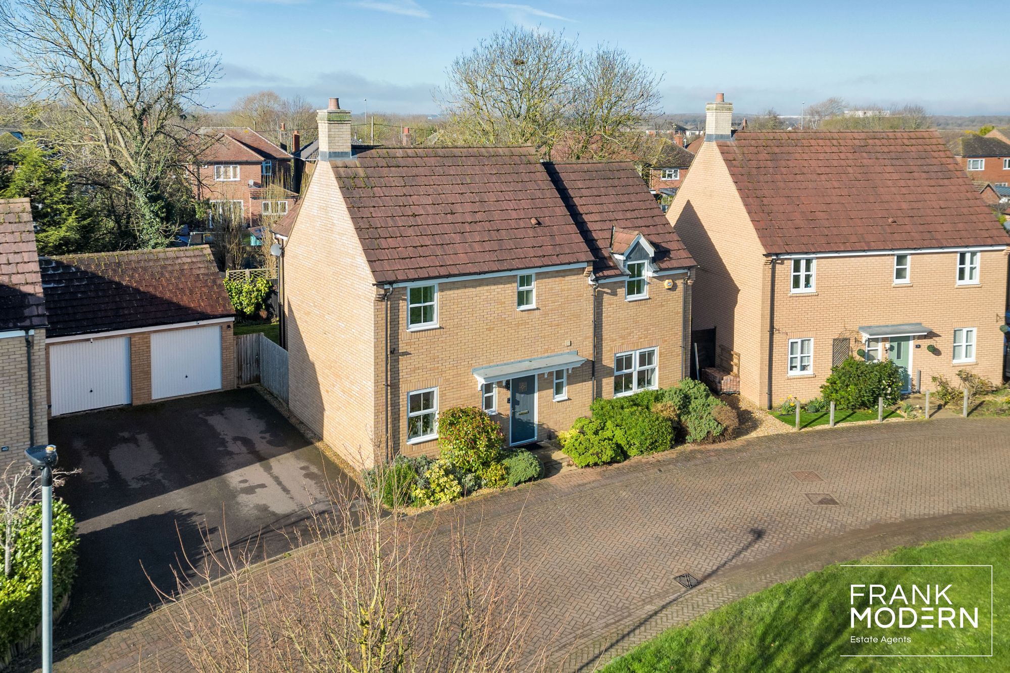 Shackleton Way, Yaxley, PE7 Frank Modern