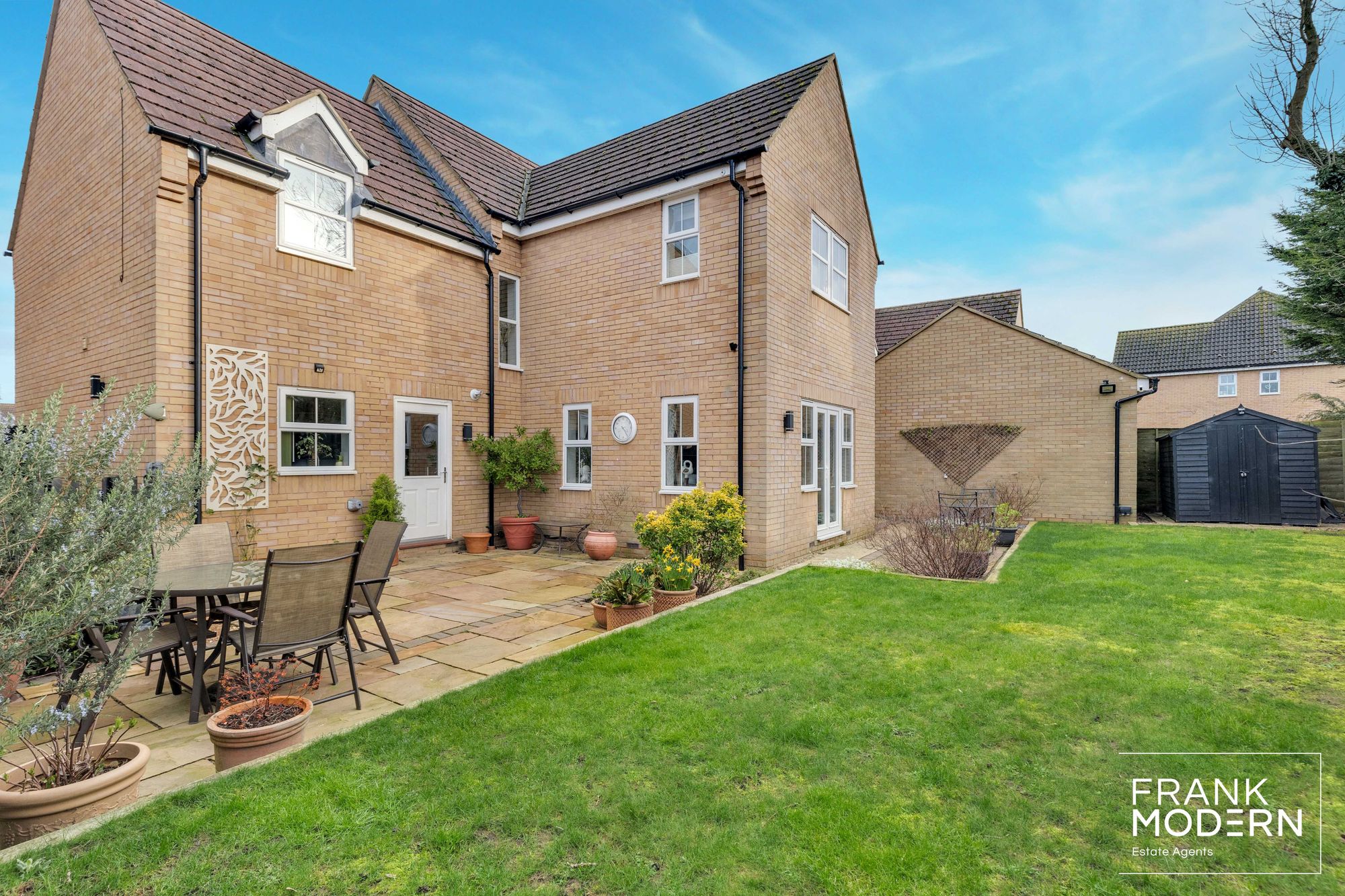 Shackleton Way, Yaxley, PE7 Frank Modern