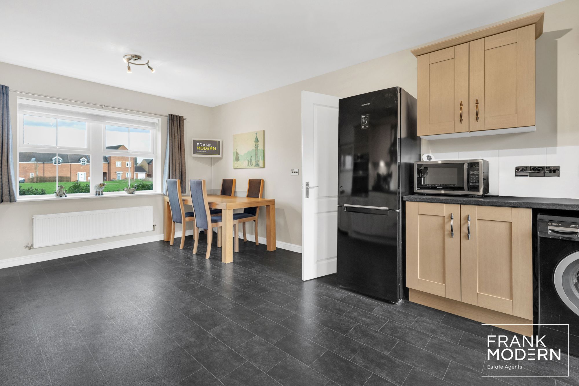 Shackleton Way, Yaxley, PE7 Frank Modern