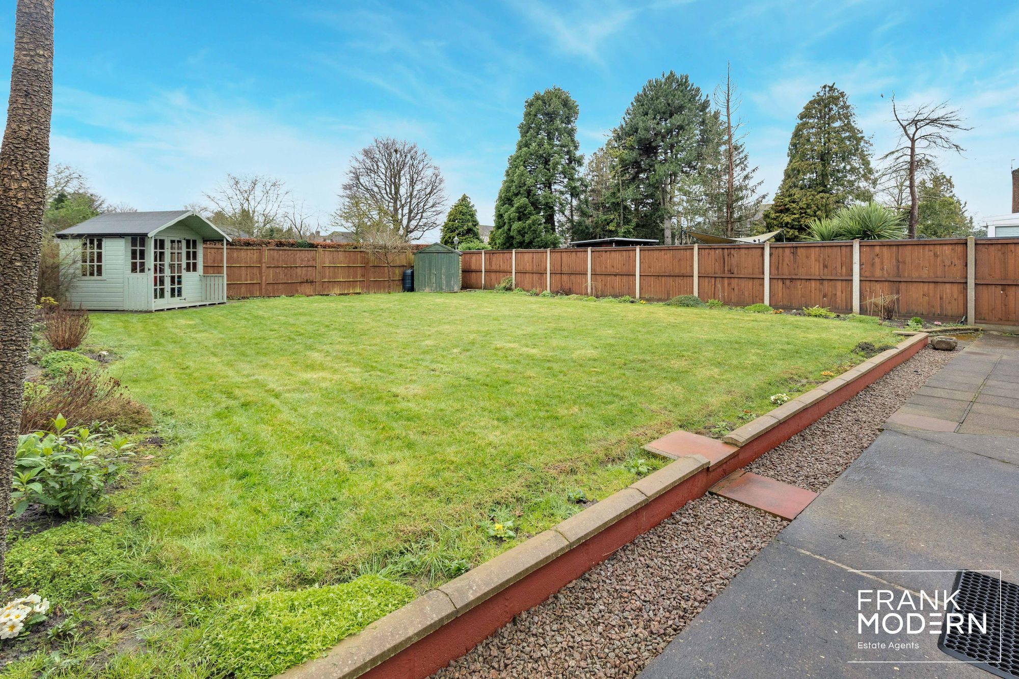 Sherwood Drive, Spalding, PE11 Frank Modern