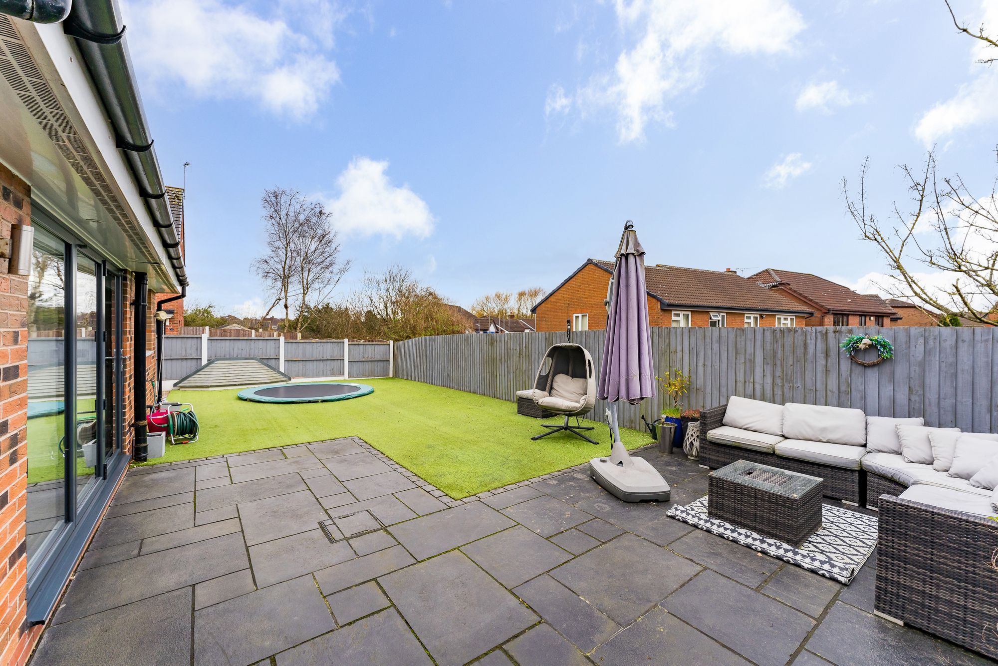 Langley Beck, Widnes, WA8 Ashtons Estate Agency