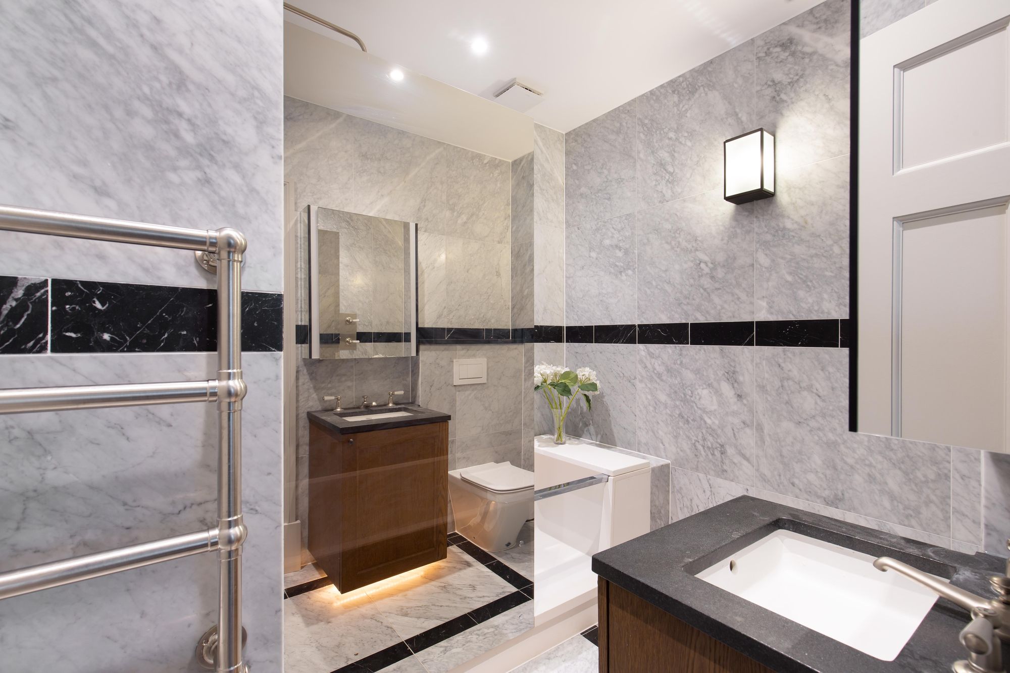 Montagu Square Web 15