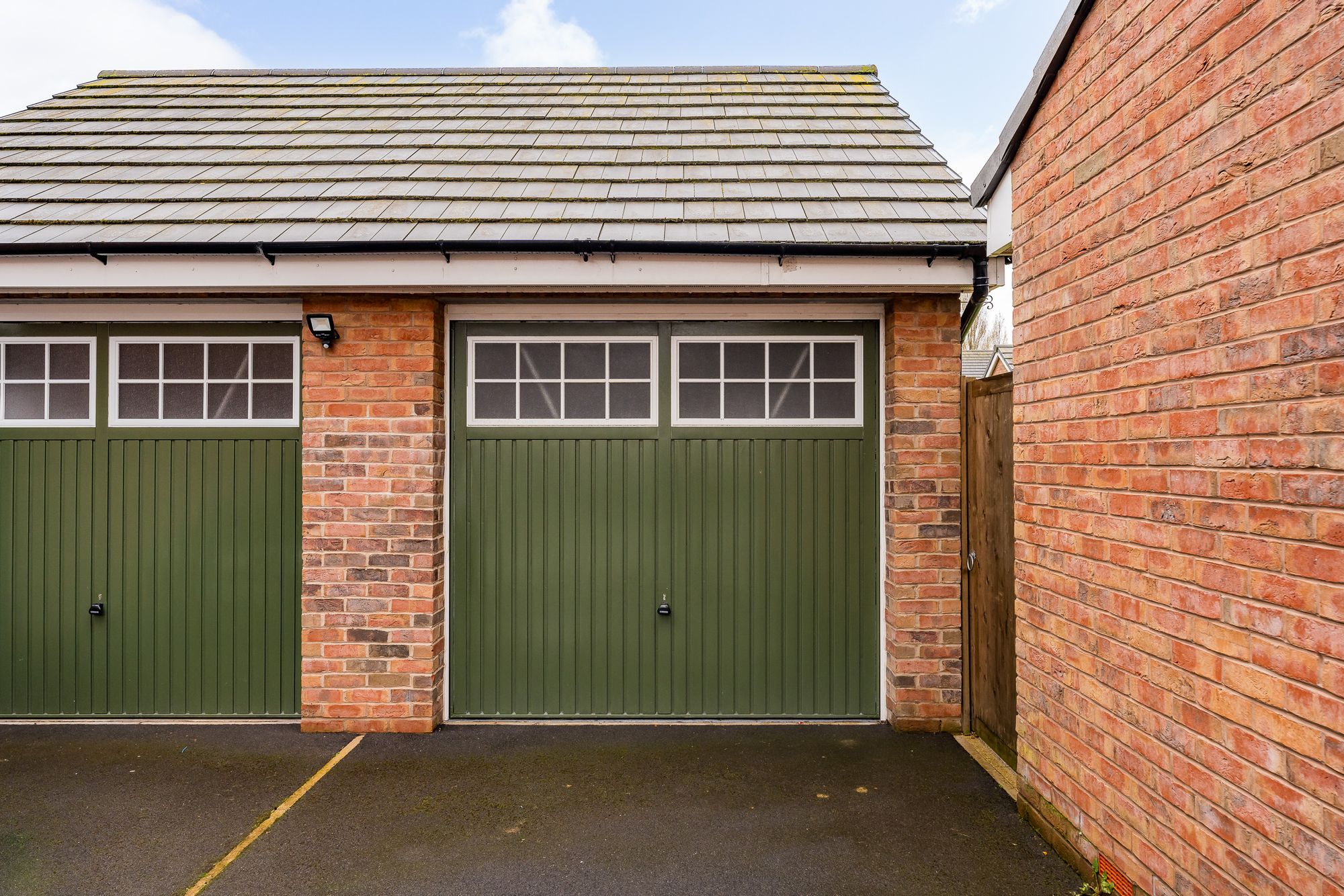 Red Pier Crescent, Runcorn, WA7 Ashtons Estate Agency