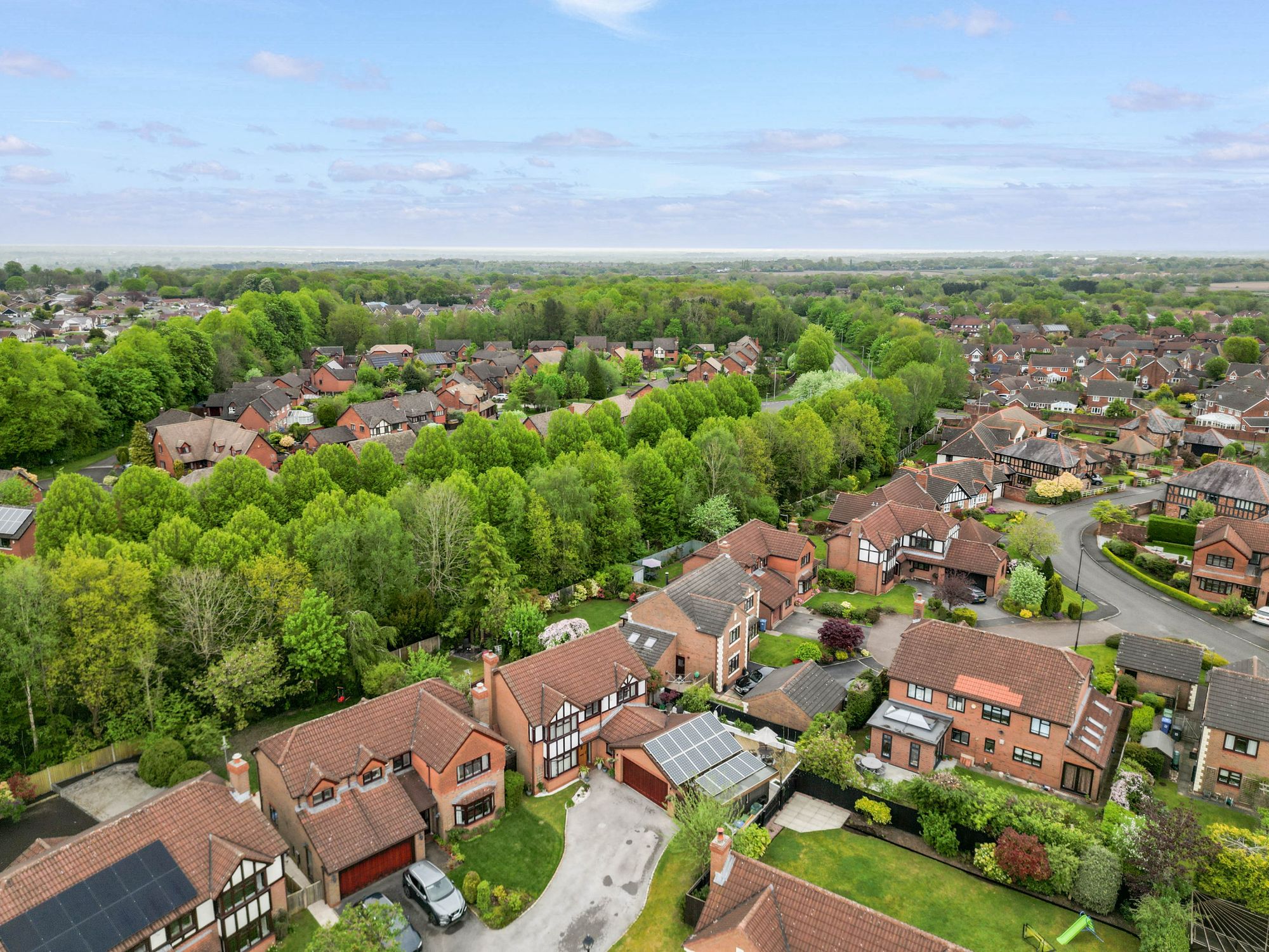 Foxhills Close, Warrington