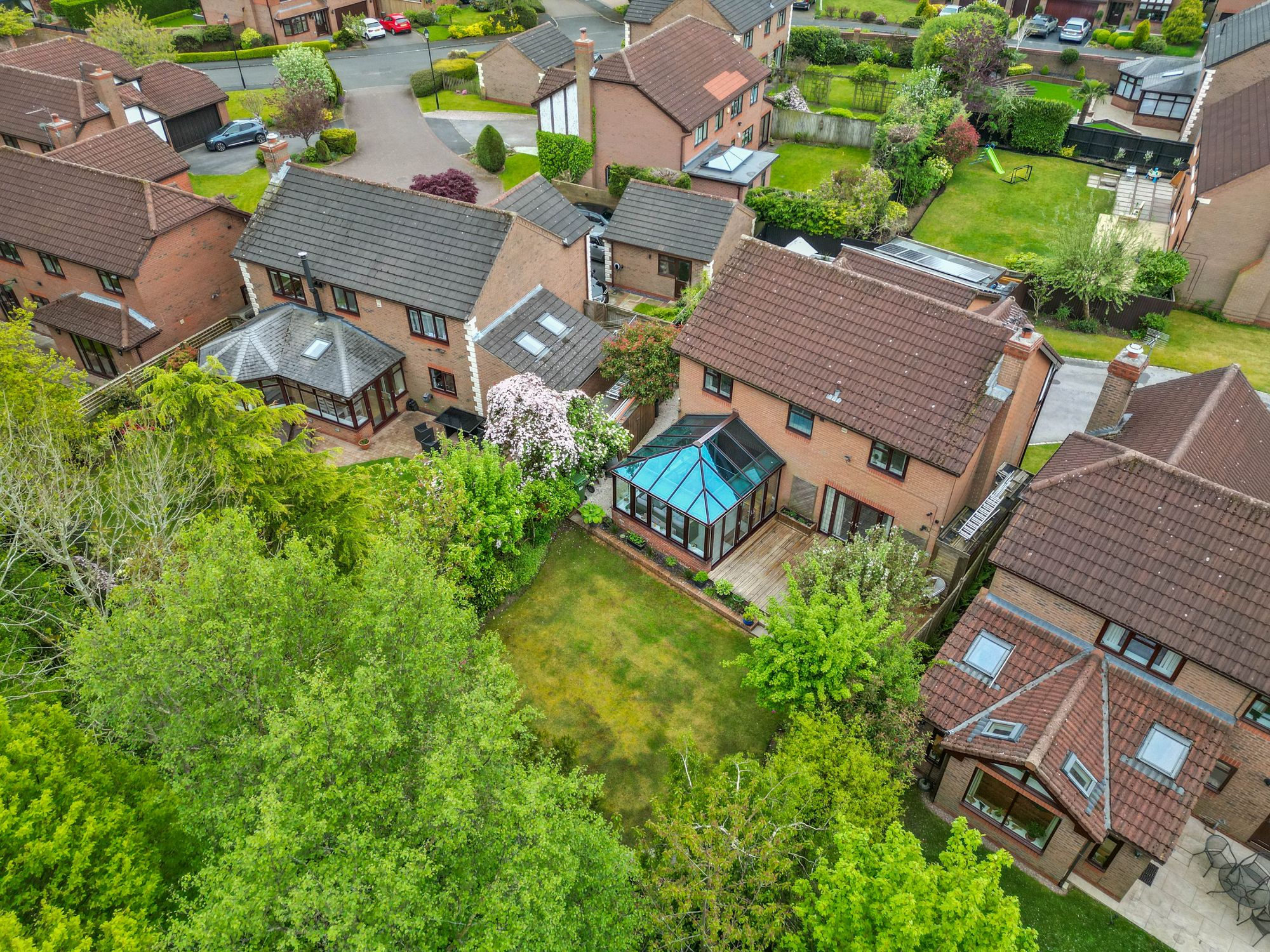 Foxhills Close, Warrington