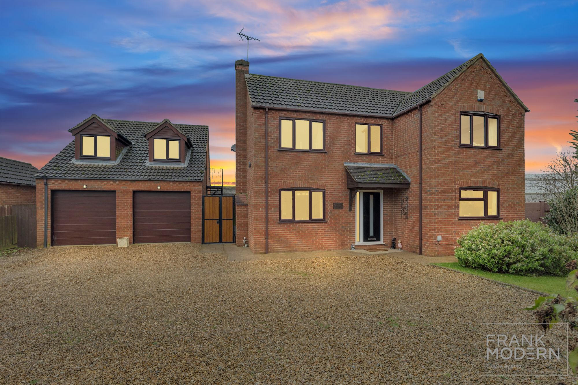 Common Road, Moulton Seas End, PE12 Frank Modern