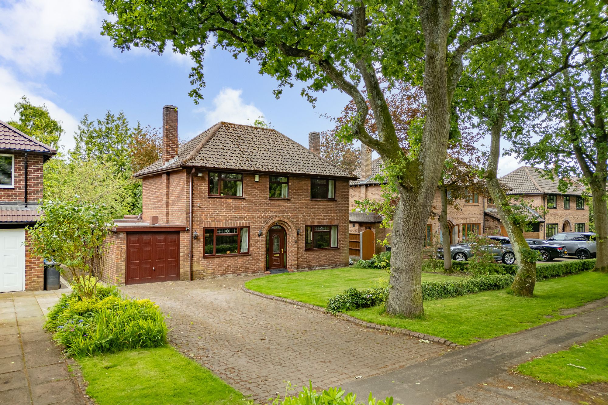 Culcheth Hall Drive, Culcheth, WA3 Ashtons Estate Agency