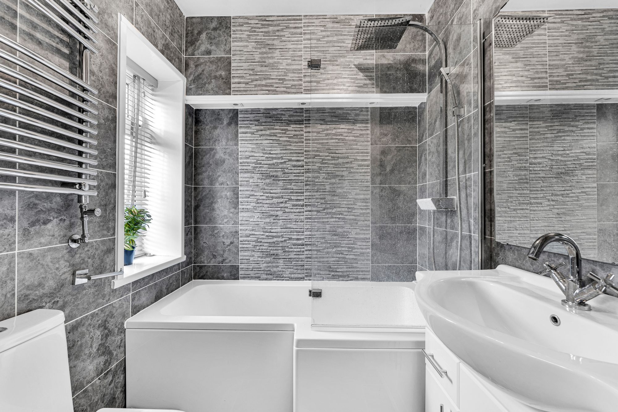 Lancaster Road, Widnes, WA8 Ashtons Estate Agency