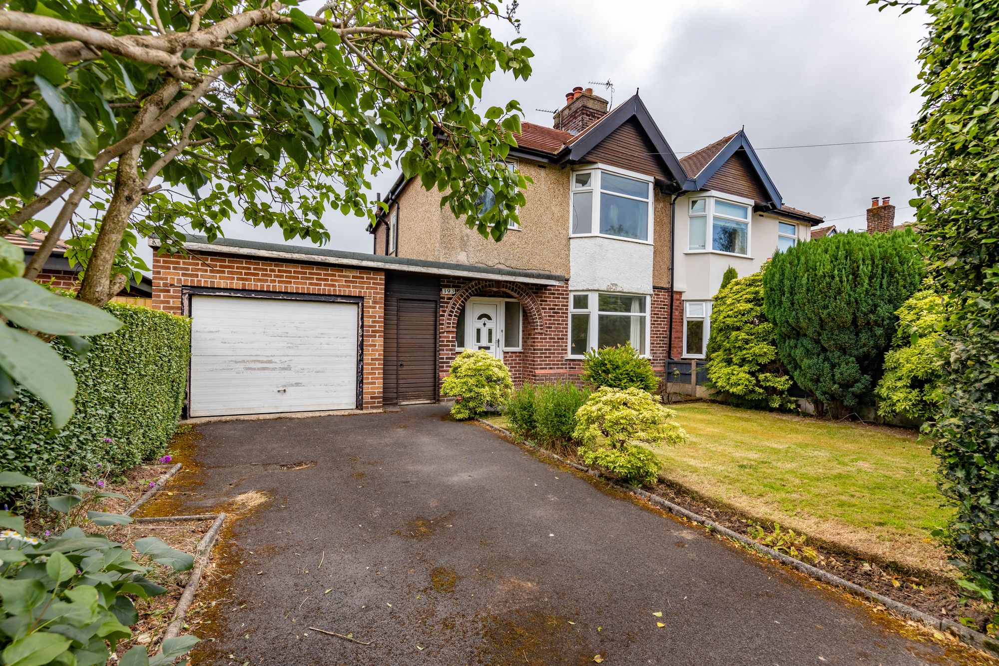 London Road, Appleton, WA4 Ashtons Estate Agency