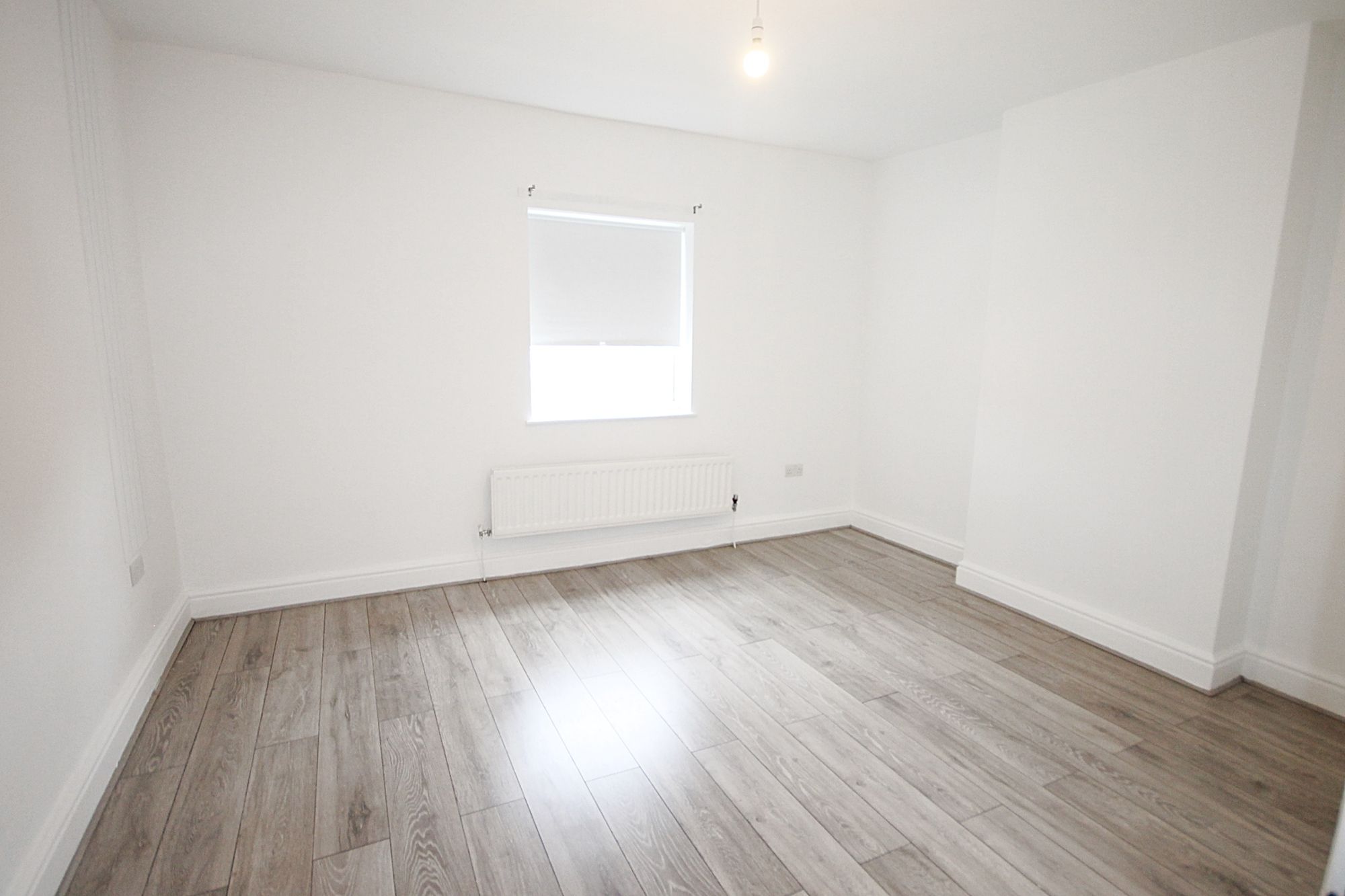 Pinewood Avenue, Warrington