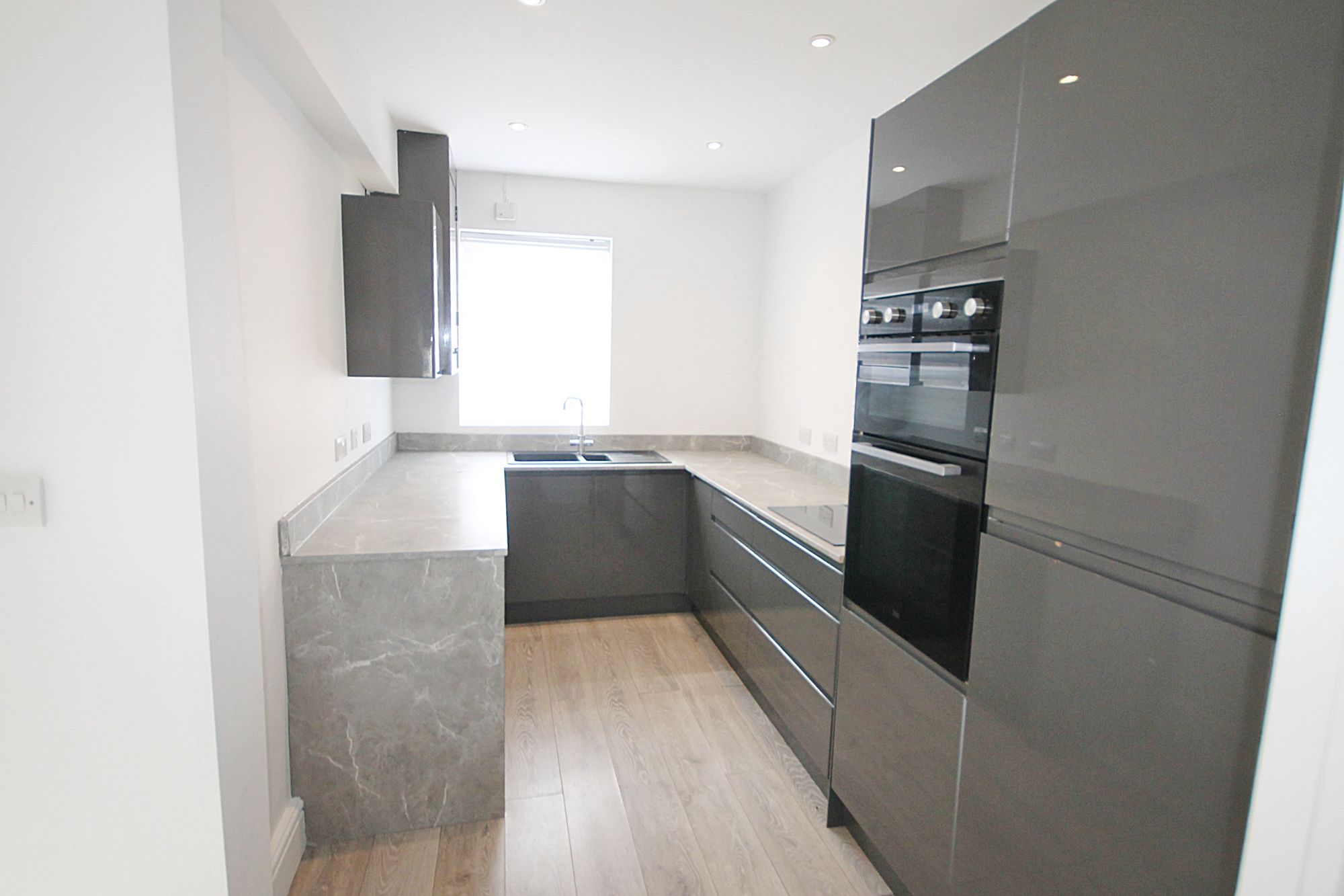 Pinewood Avenue, Warrington