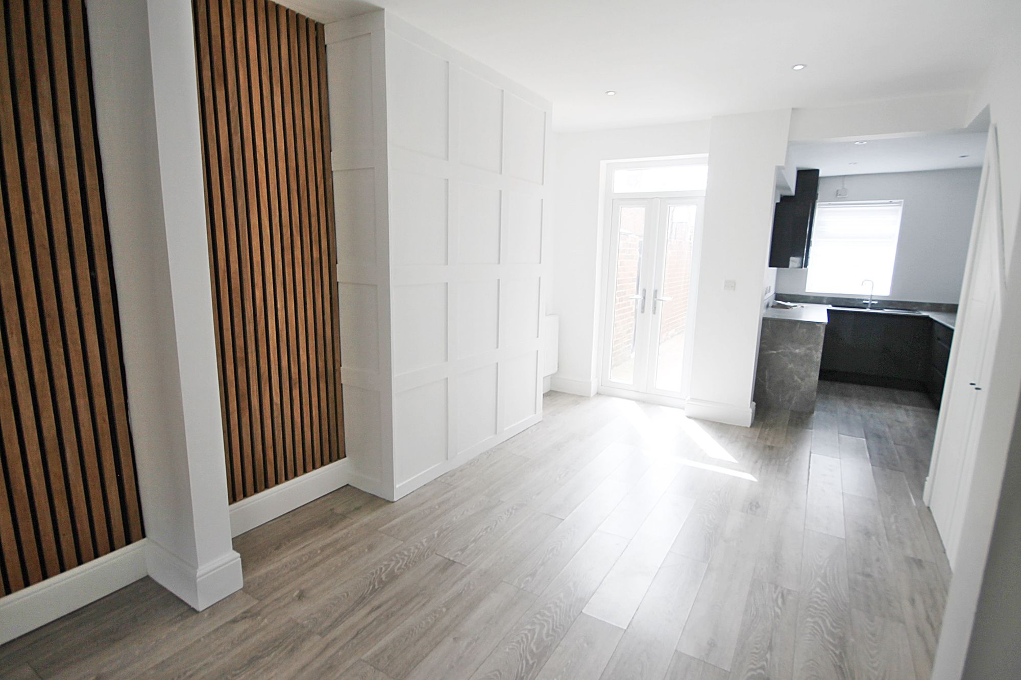 Pinewood Avenue, Warrington