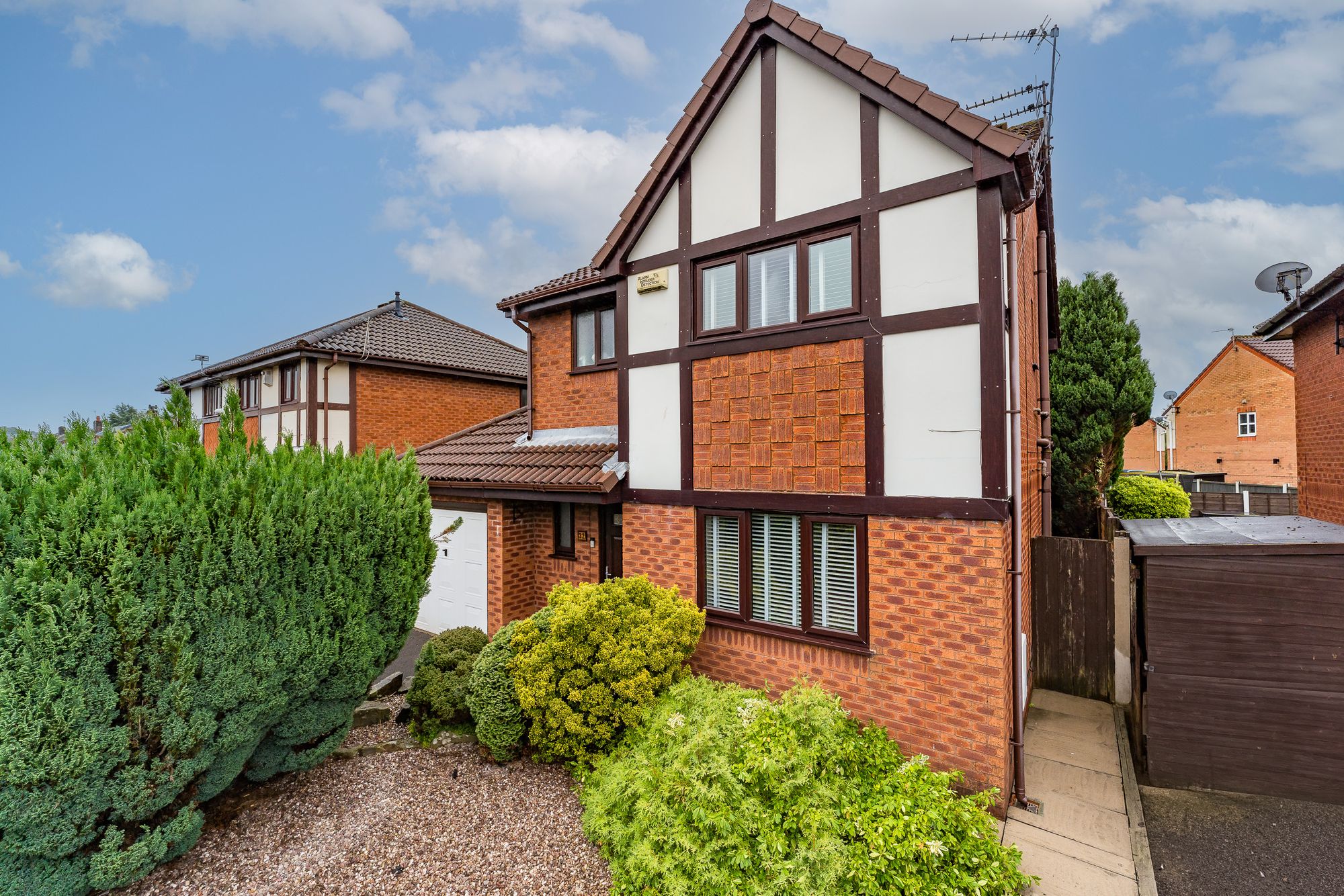 AshtoninMakerfield Estate Agent Ashtons Estate Agency