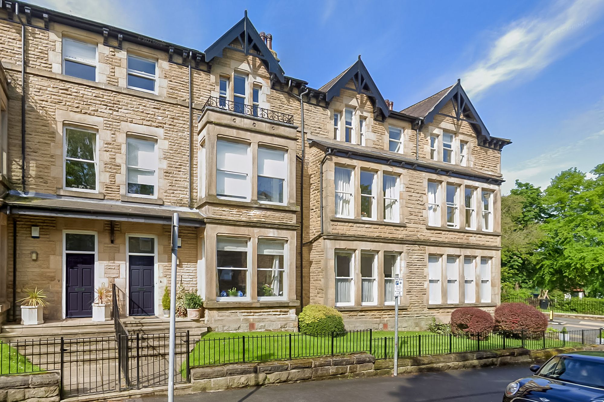 Valley Drive, Harrogate, HG2 Myrings Estate Agents
