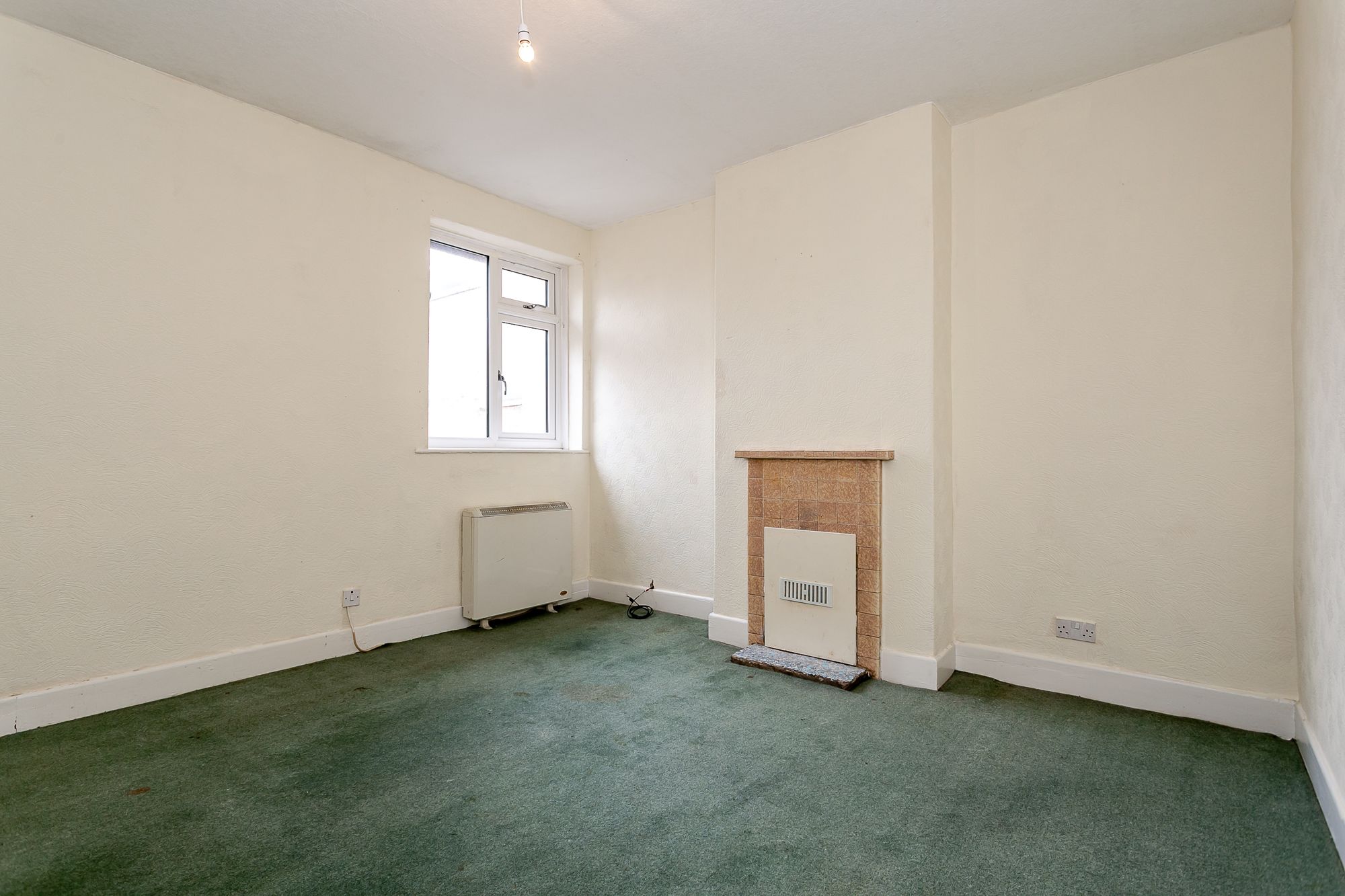 Knaresborough Road, Harrogate, HG2 Myrings Estate Agents