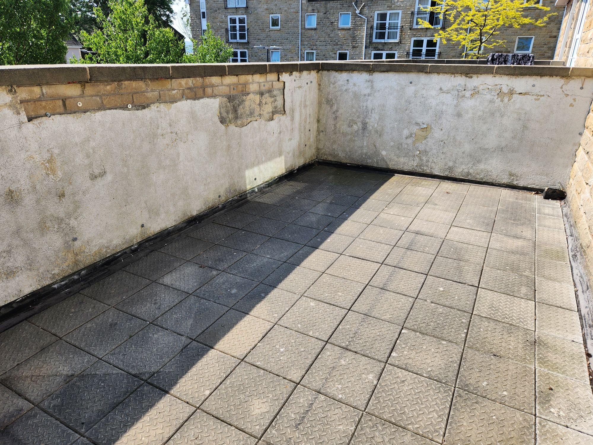 2 Bedroom Apartment For Sale Albert Promenade, Halifax, HX3