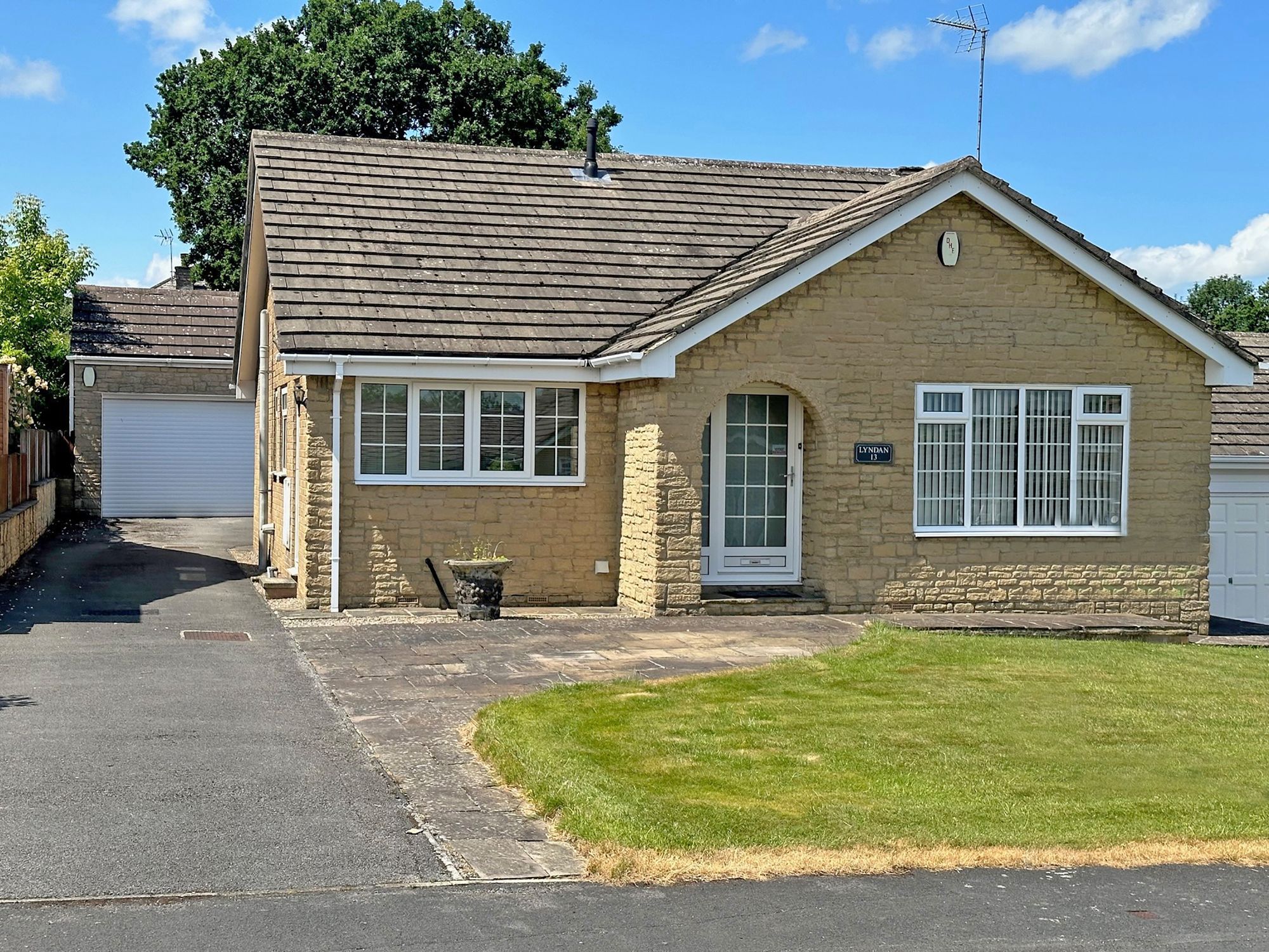 Rossett Avenue, Harrogate, HG2 Myrings Estate Agents