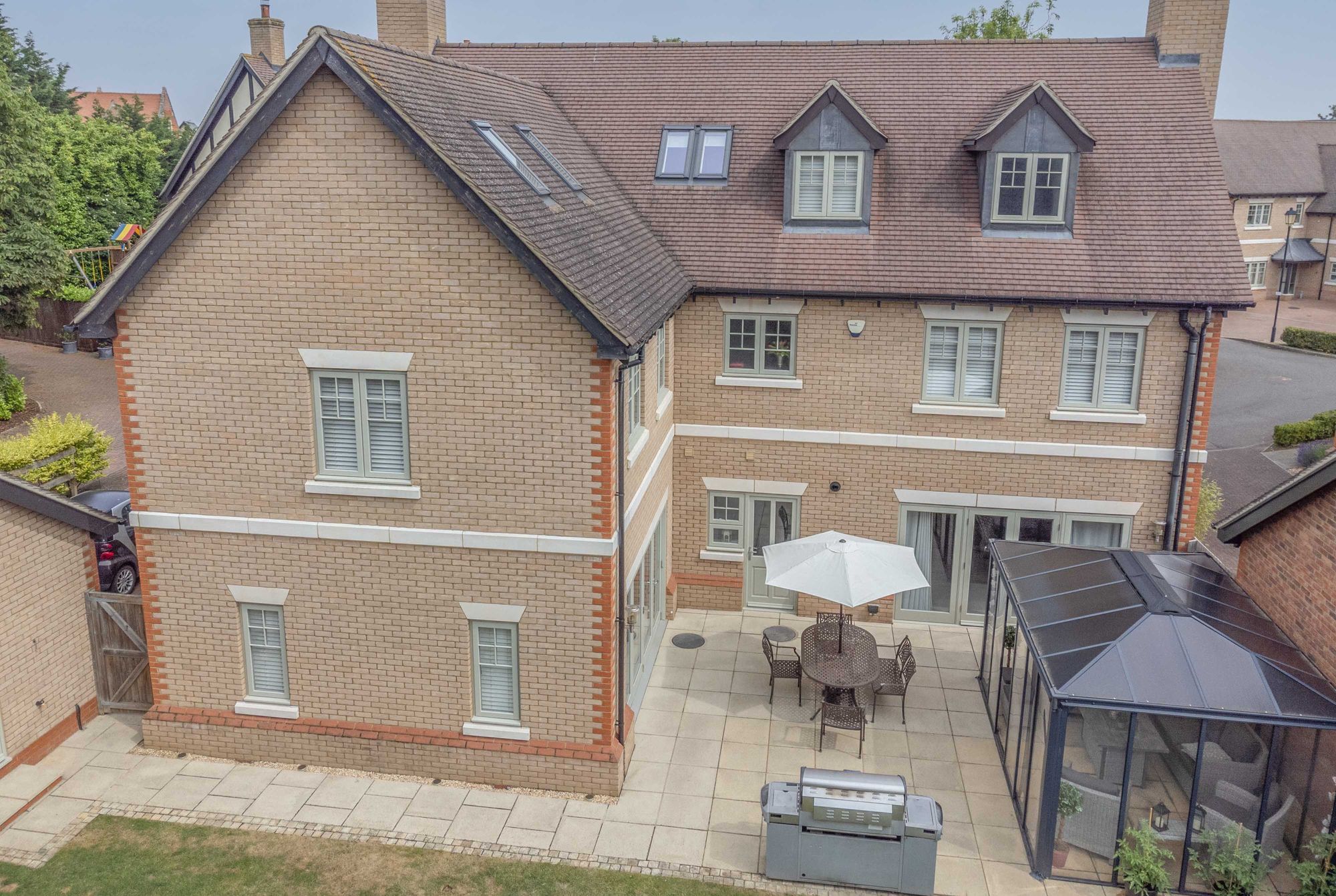 Vawser Crescent, Peterborough, PE3 Frank Modern