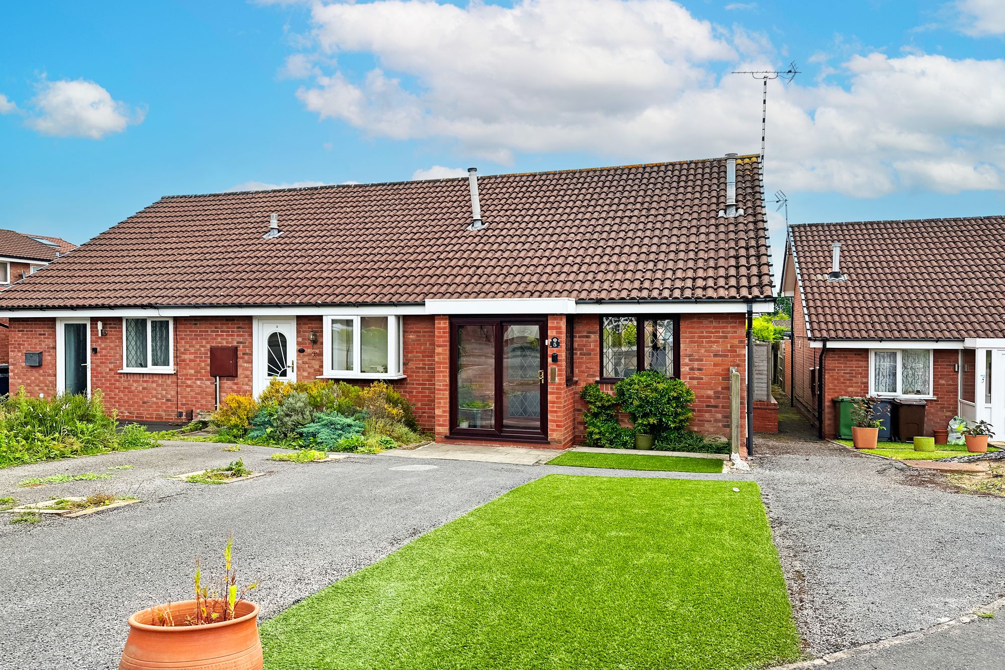 Hollings Grove, Solihull, B91 Xact Homes Sales & Letting