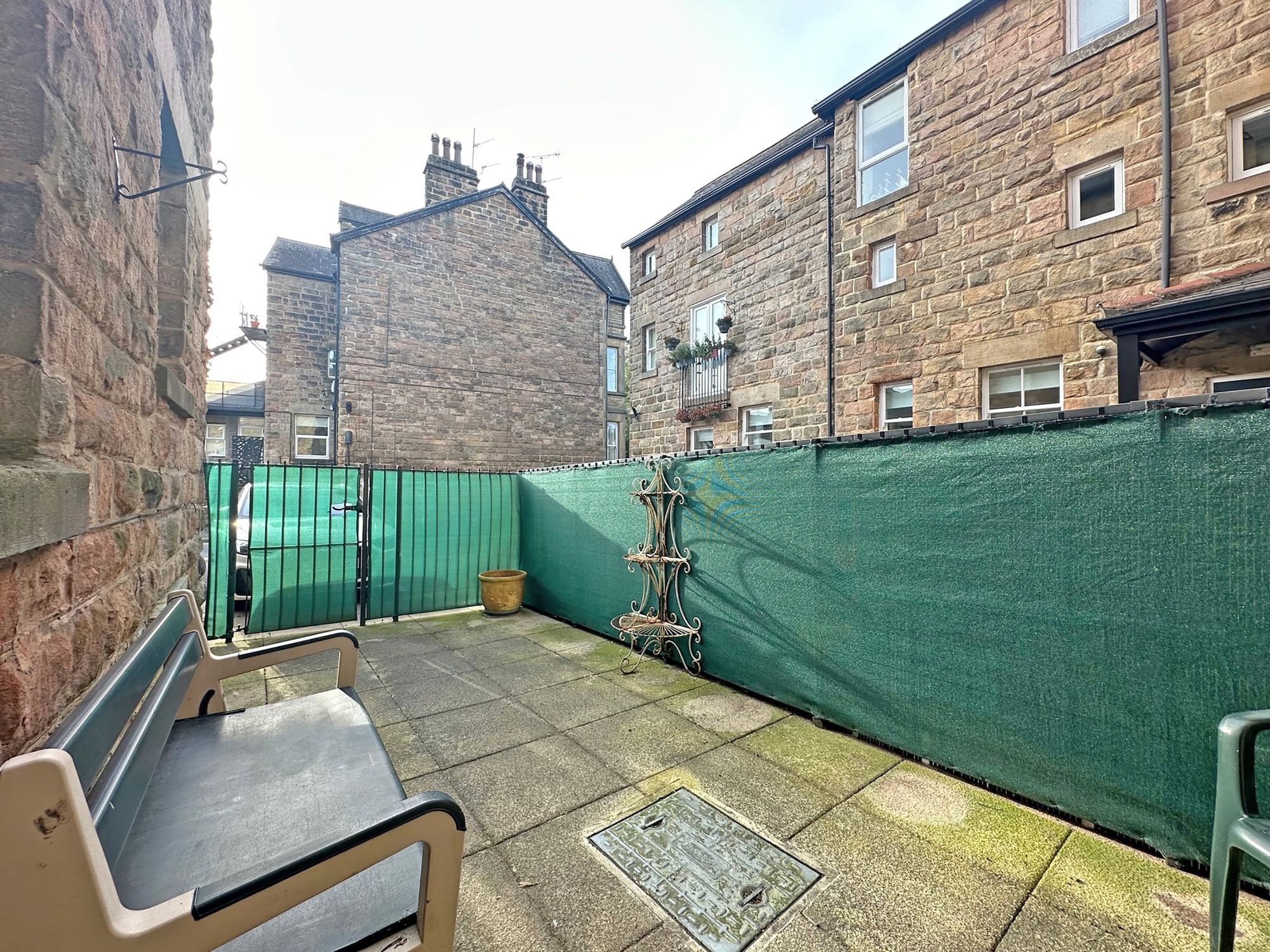 Valley Drive, Harrogate, HG2 Myrings Estate Agents