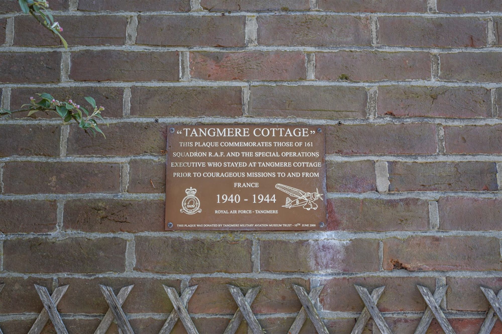Tangmere Road, Tangmere, PO20