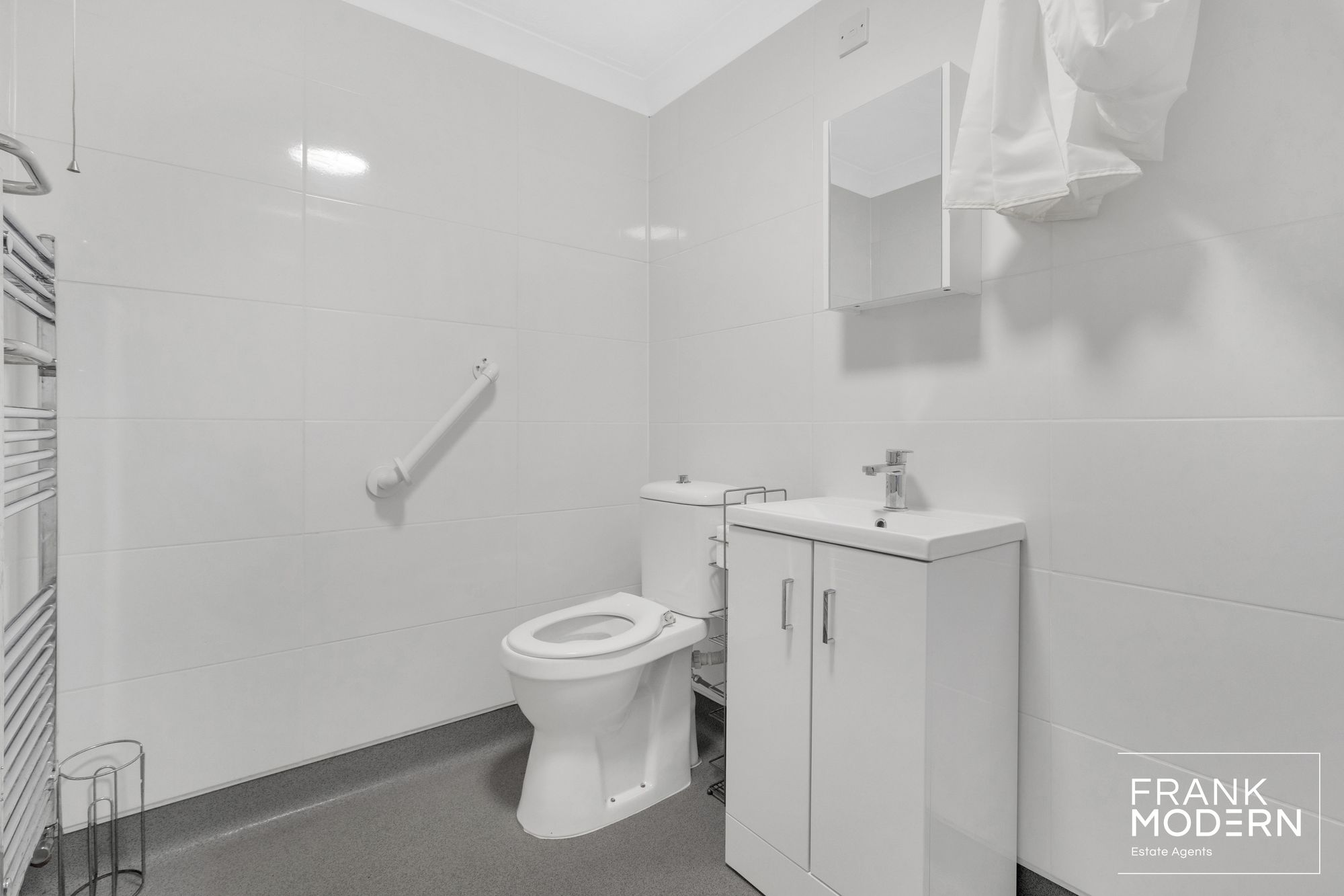 Finchfield, Peterborough, PE1 - Frank Modern