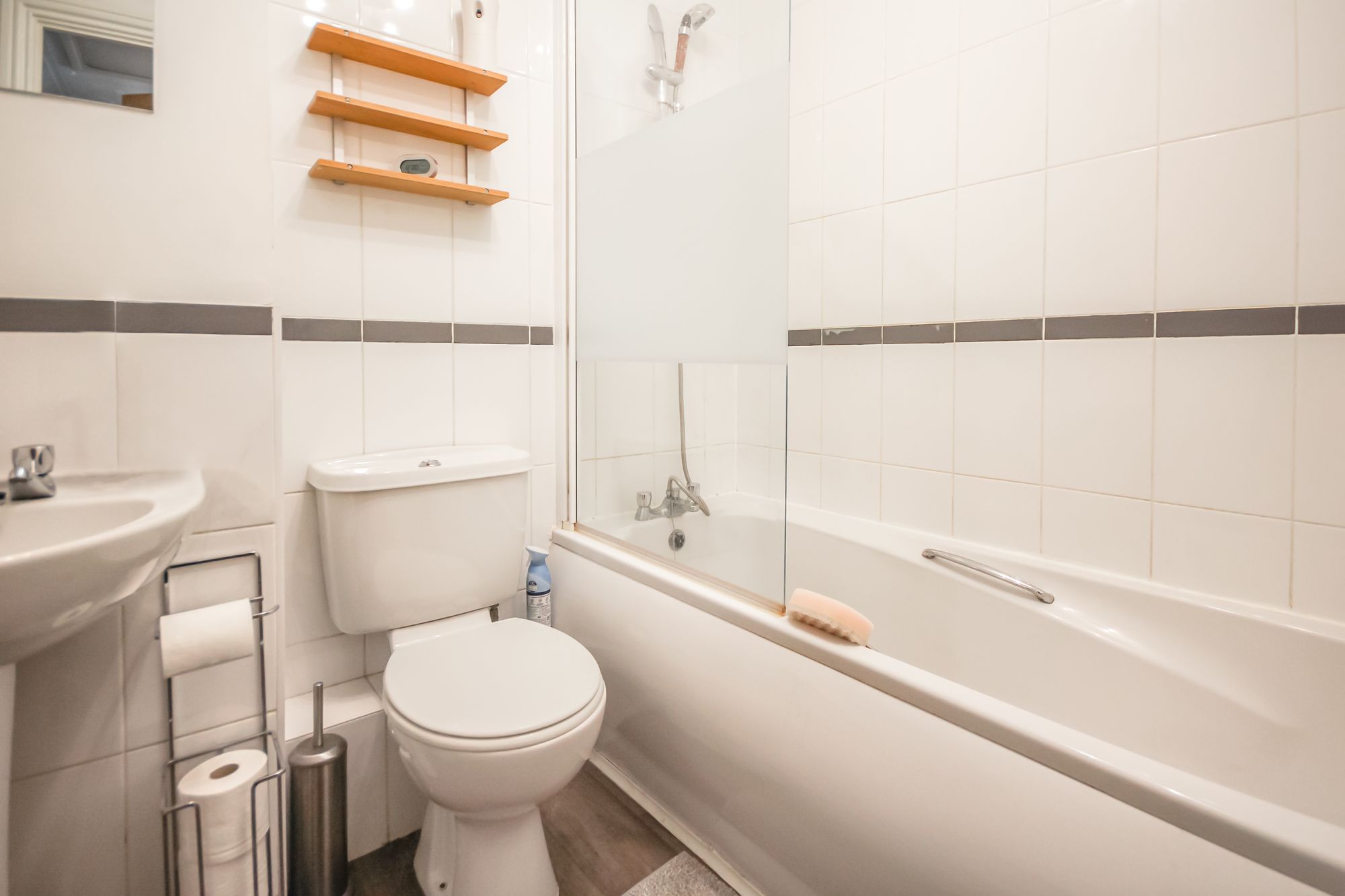 The Granary, Stanstead Abbotts, SG12 Elliot Heath