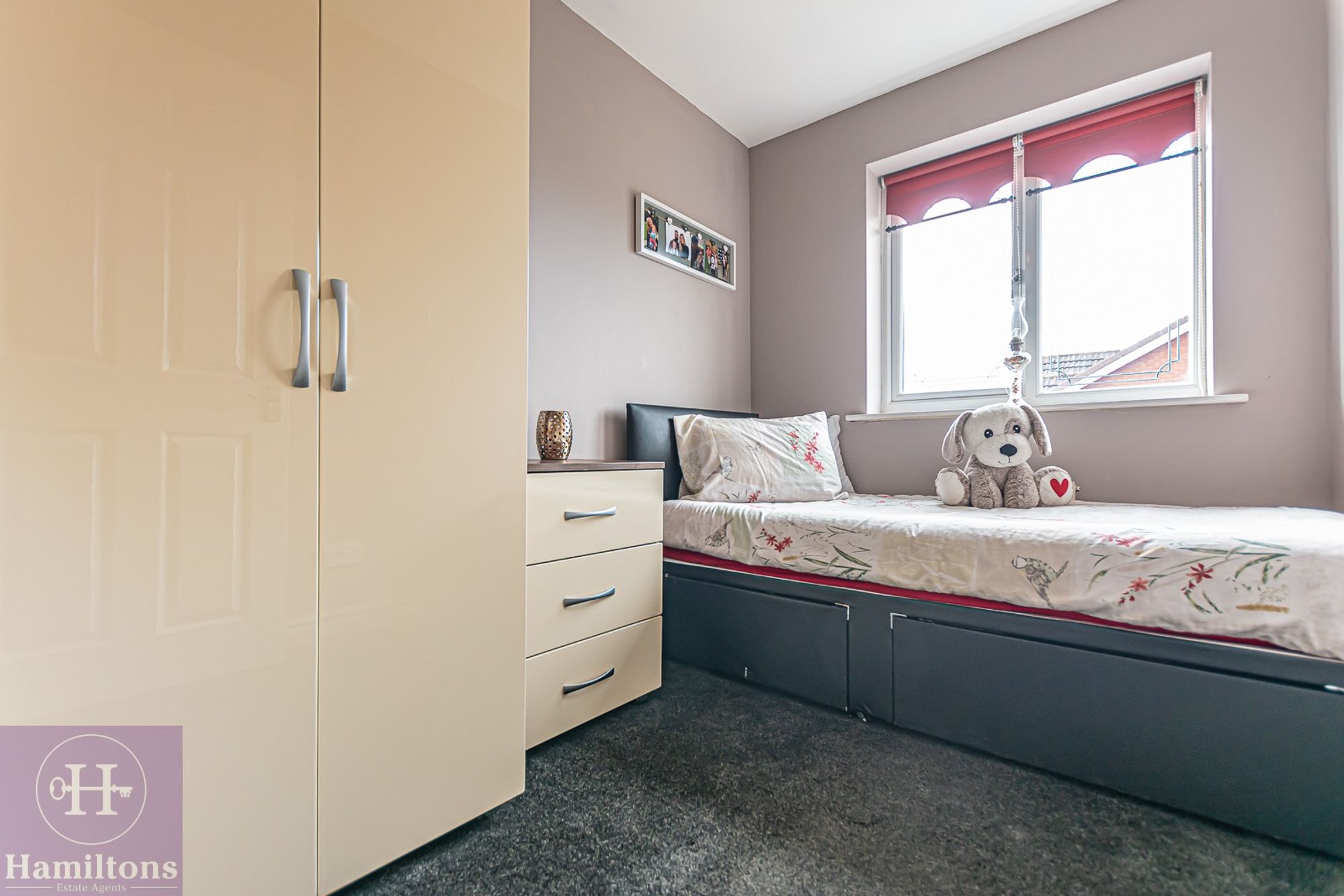 Broadwell Drive, Leigh