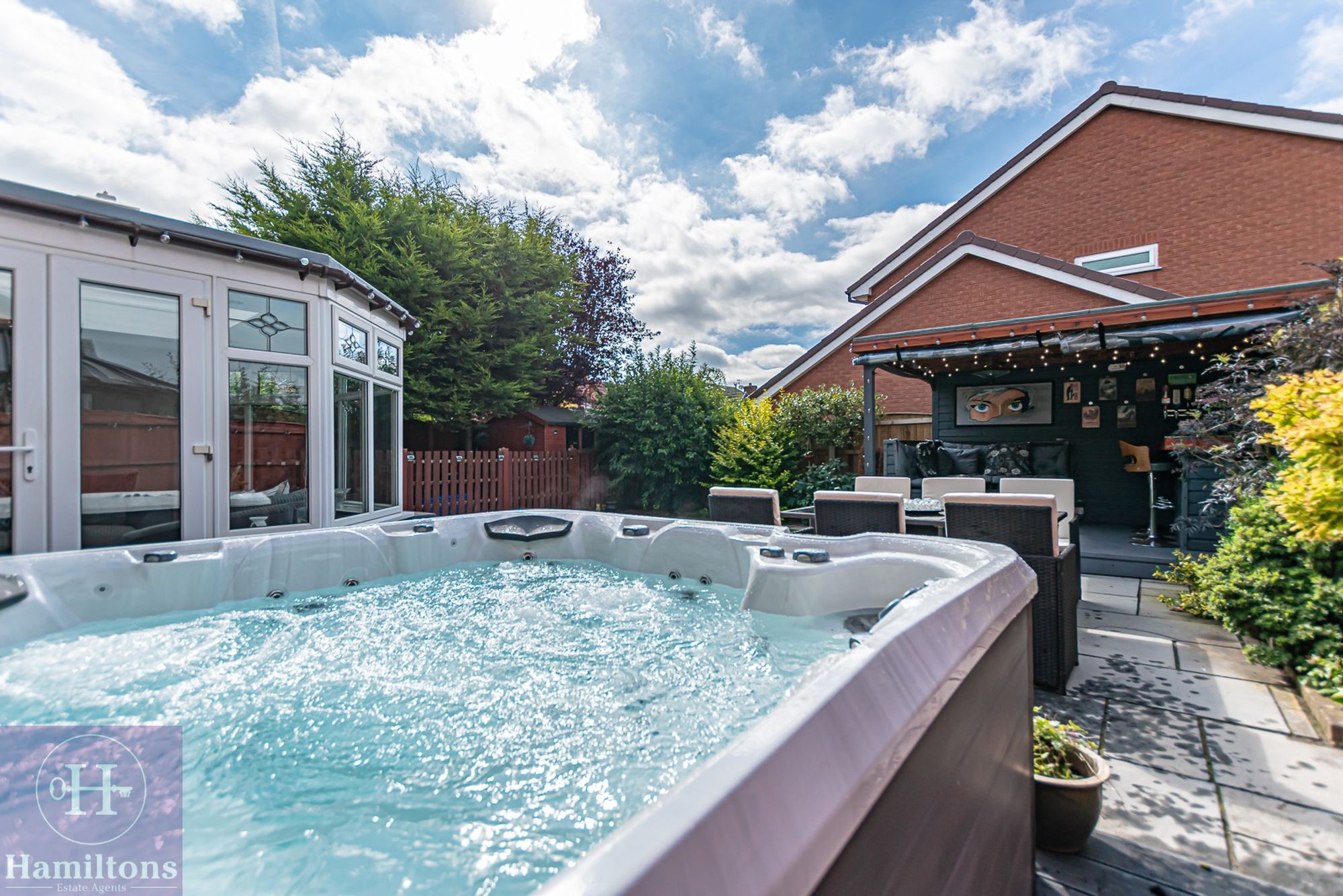 Broadwell Drive, Leigh