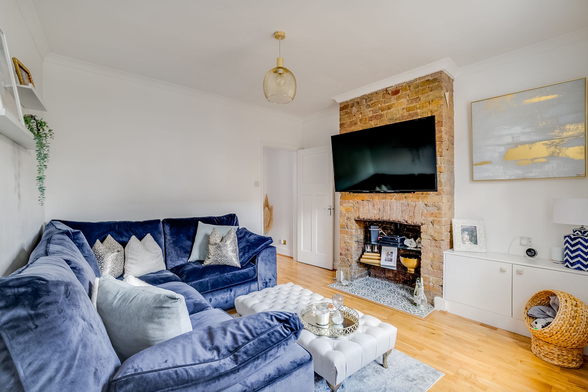 Musley Hill, Ware, SG12 Elliot Heath