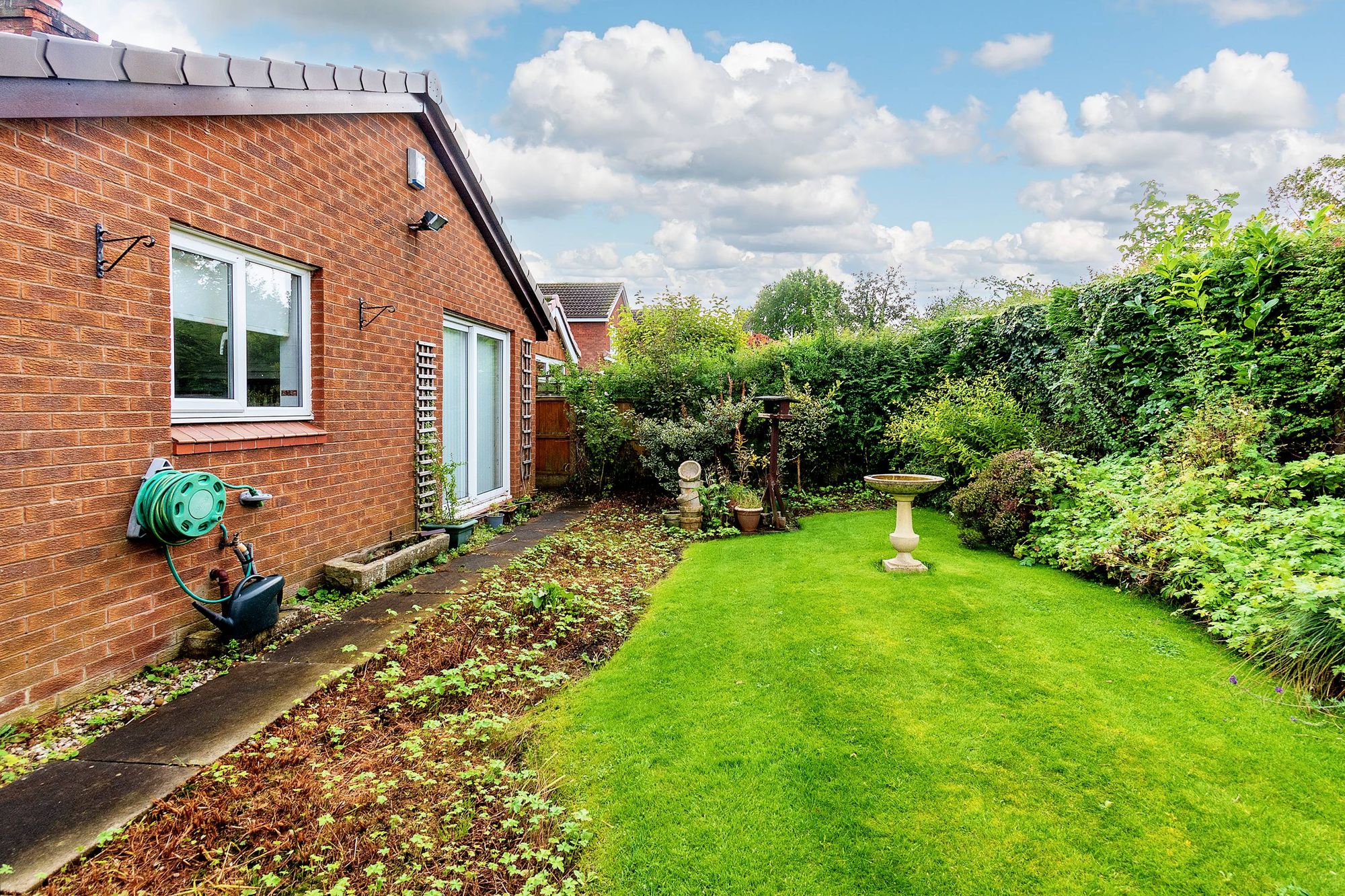 Perth Close, Warrington