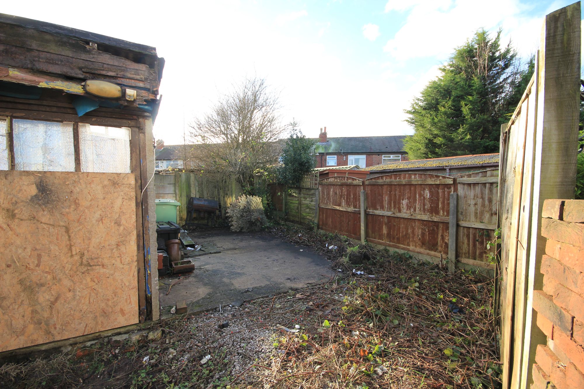 Milton Avenue, Newton-Le-Willows