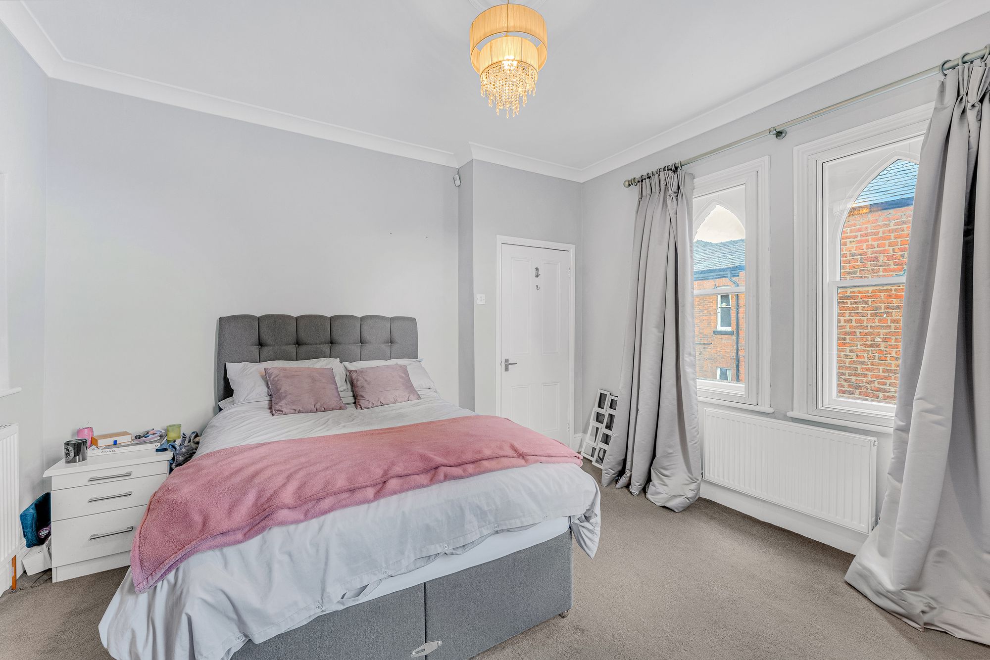 High Street, NewtonLeWillows, WA12 Ashtons Estate Agency