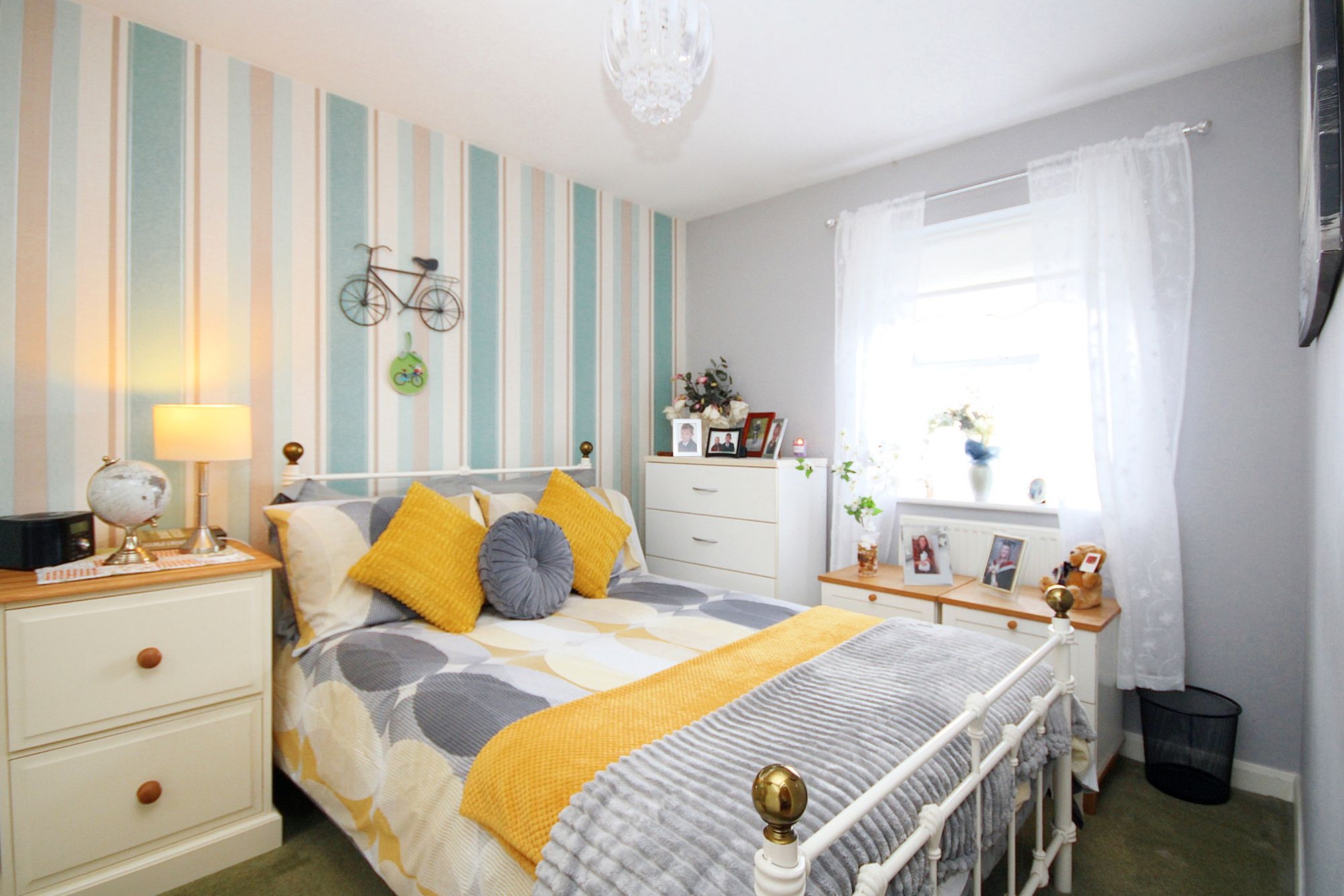 Pasadena Avenue, Warrington