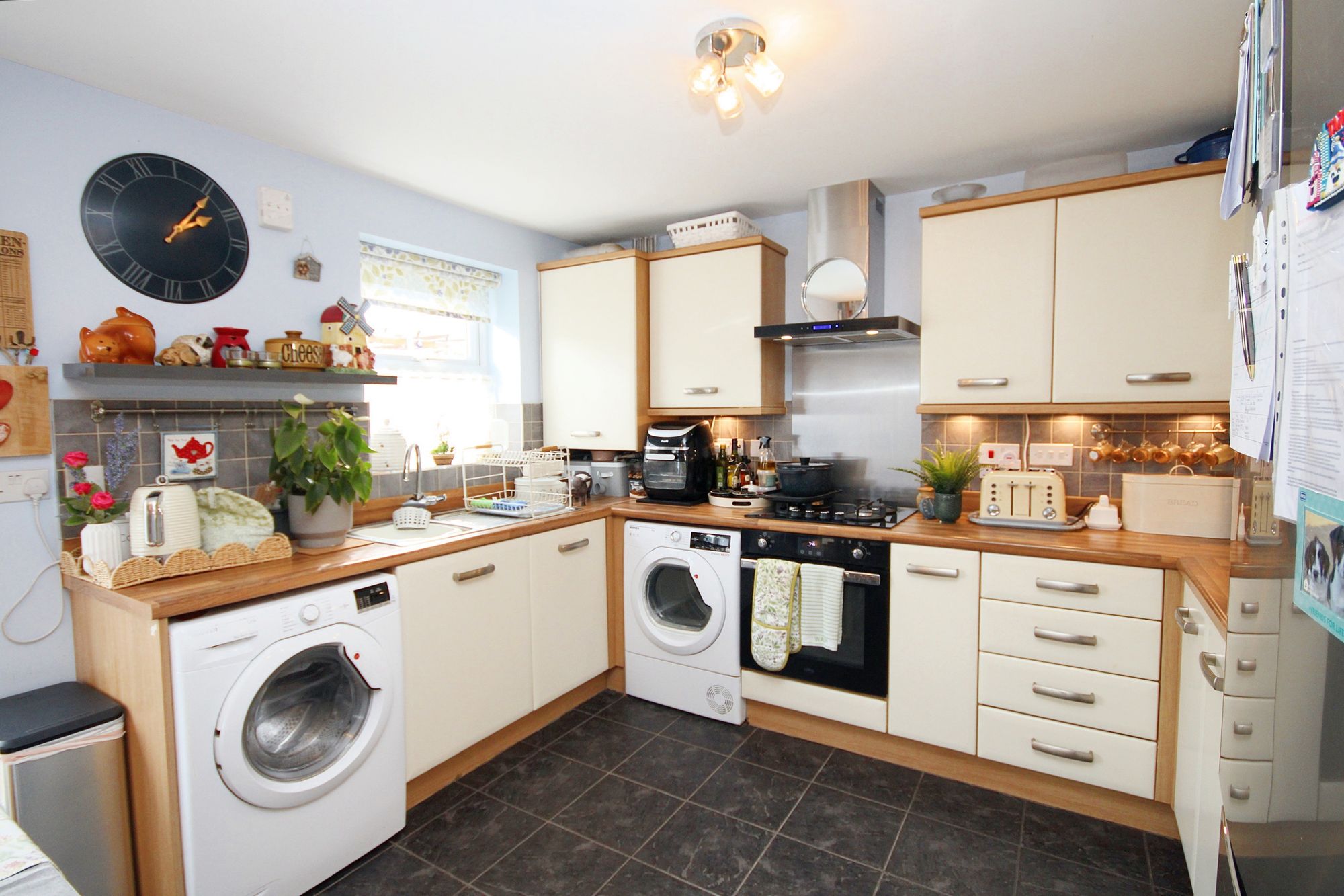 Pasadena Avenue, Warrington