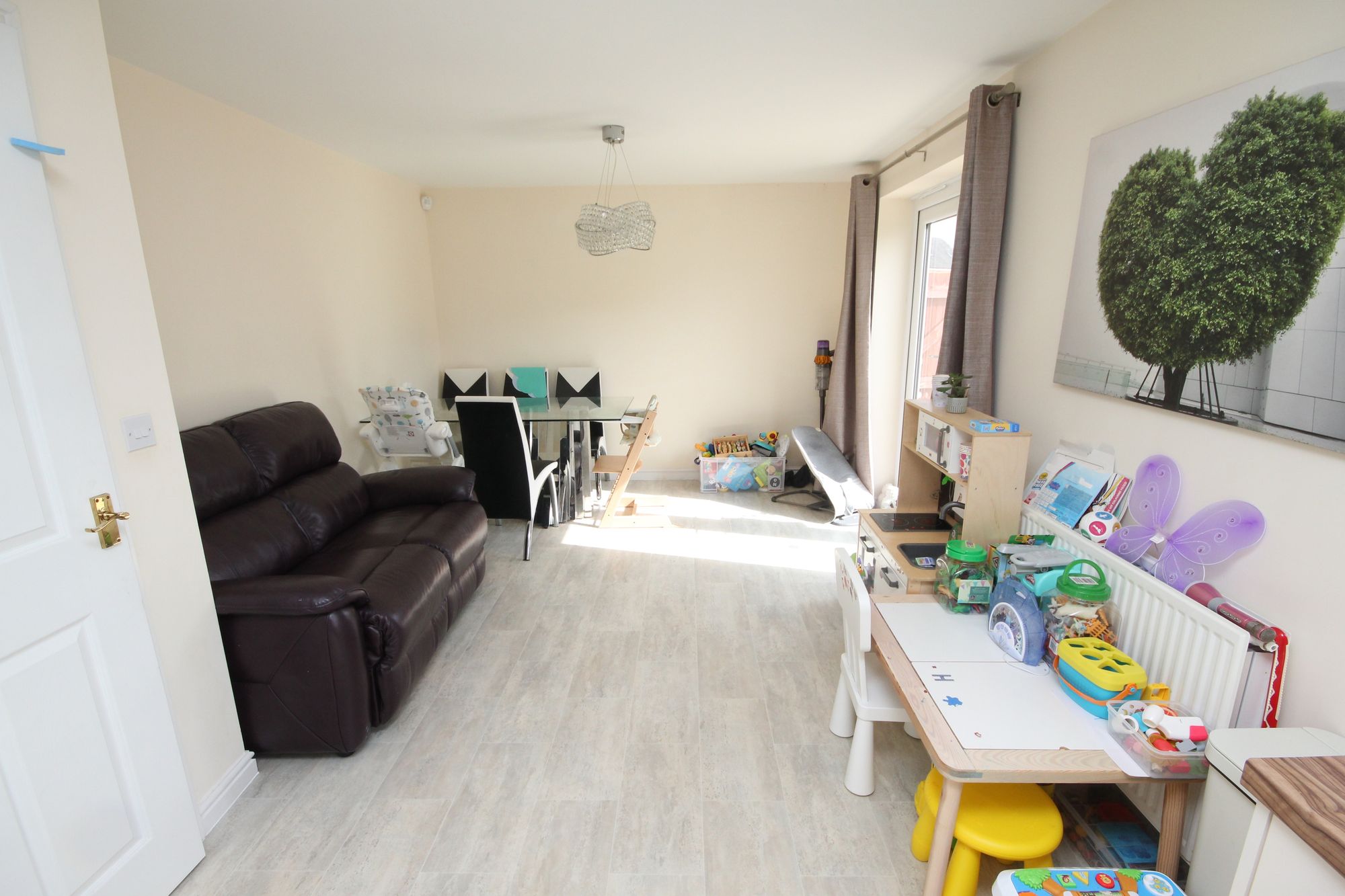 Garston Crescent, Newton-Le-Willows