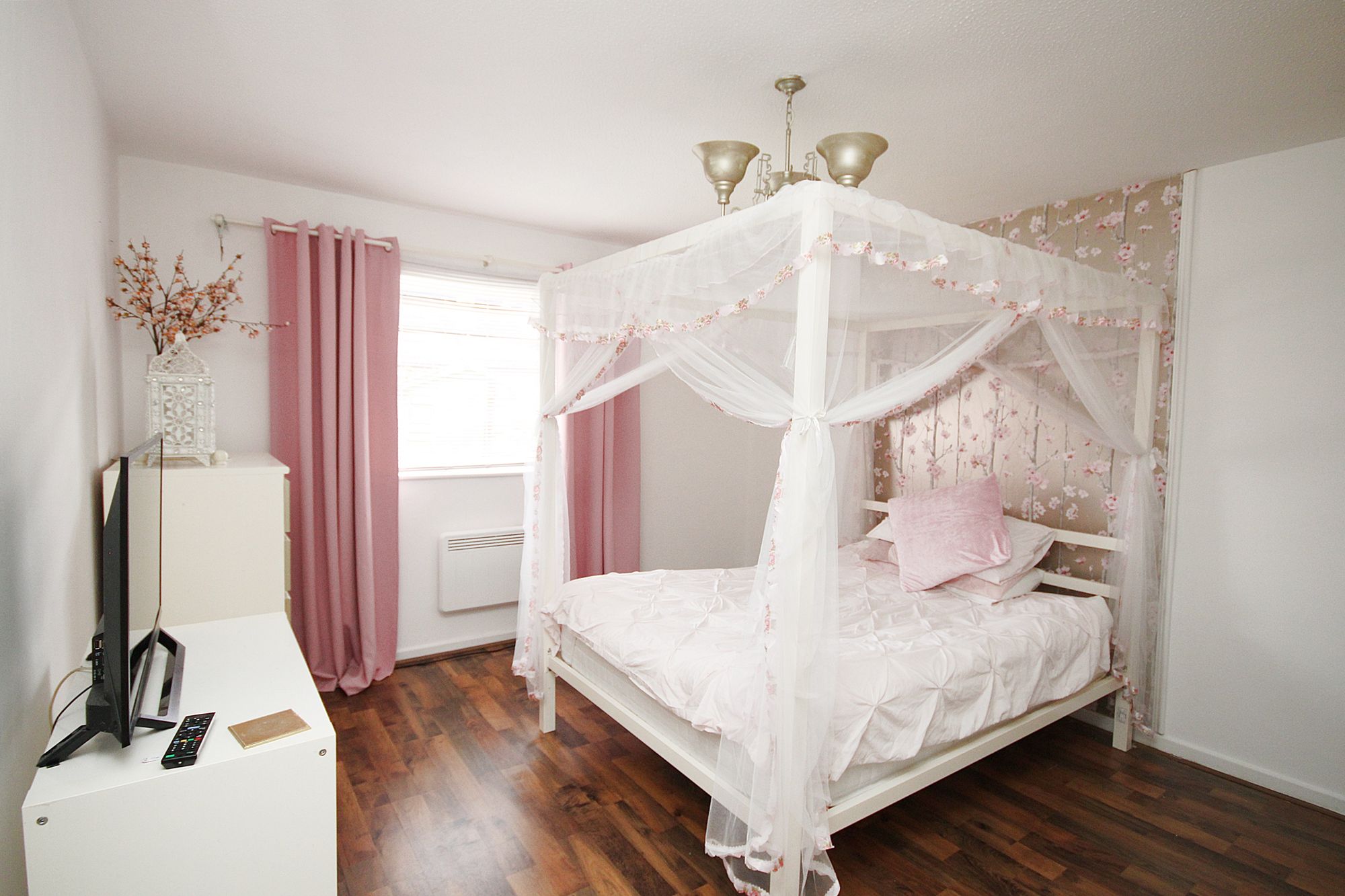 Frobisher Court, Warrington