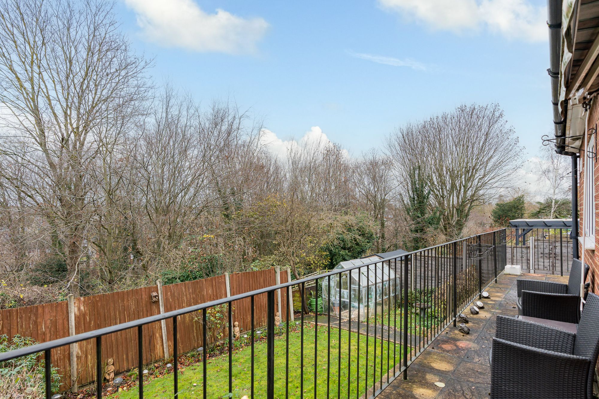 High Oak Road, Ware, SG12 Elliot Heath