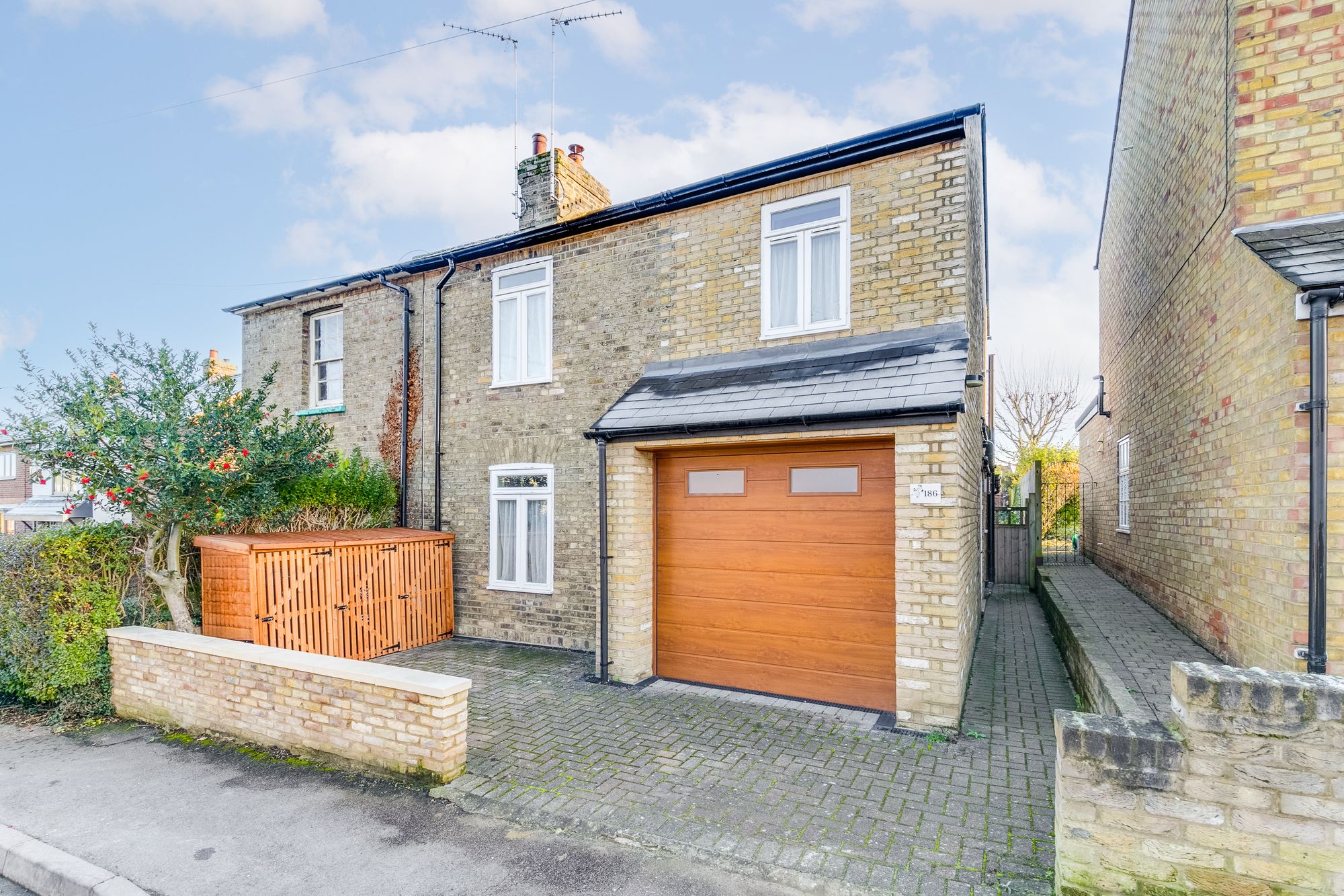 Properties Page 2 of 10 Elliot Heath